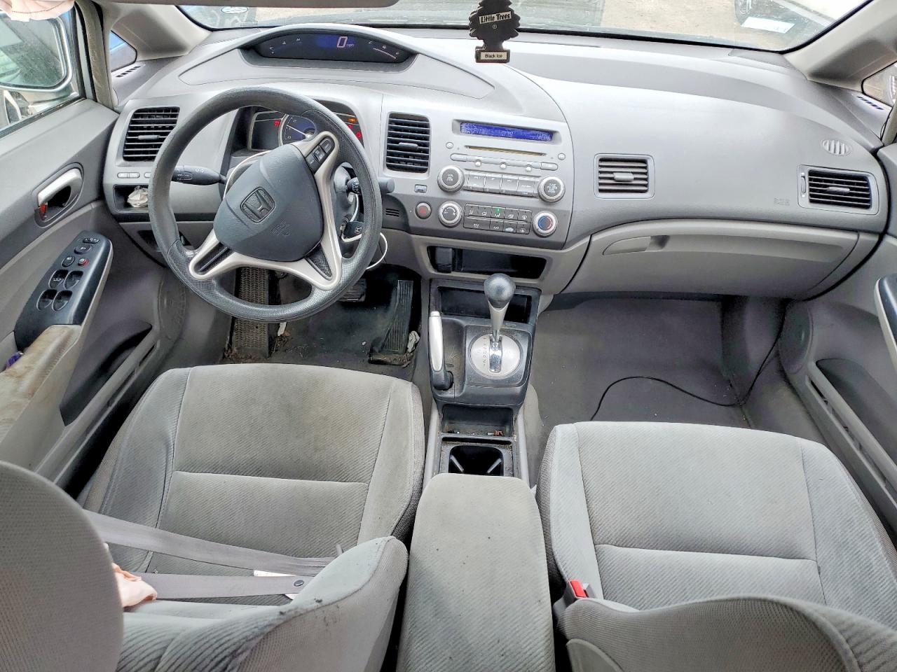 2009 Honda Civic Lx Silver vin: 19XFA16569E013789