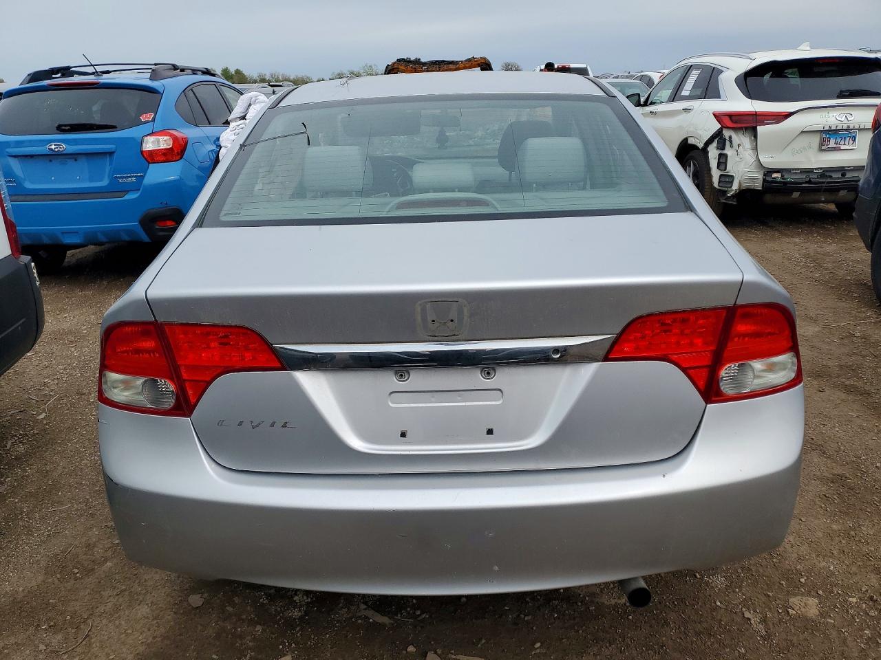 2009 Honda Civic Lx Silver vin: 19XFA16569E013789