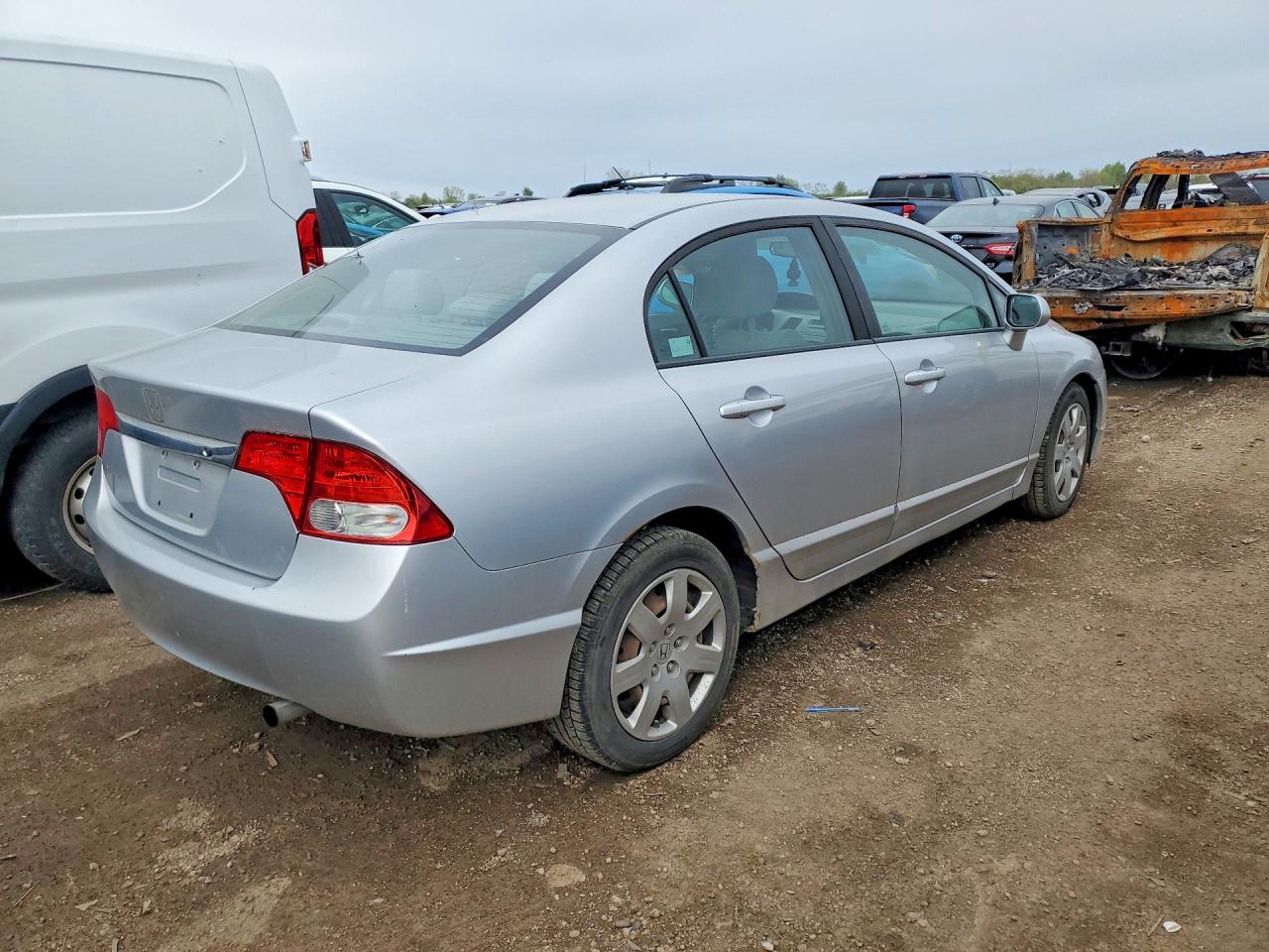 2009 Honda Civic Lx Silver vin: 19XFA16569E013789