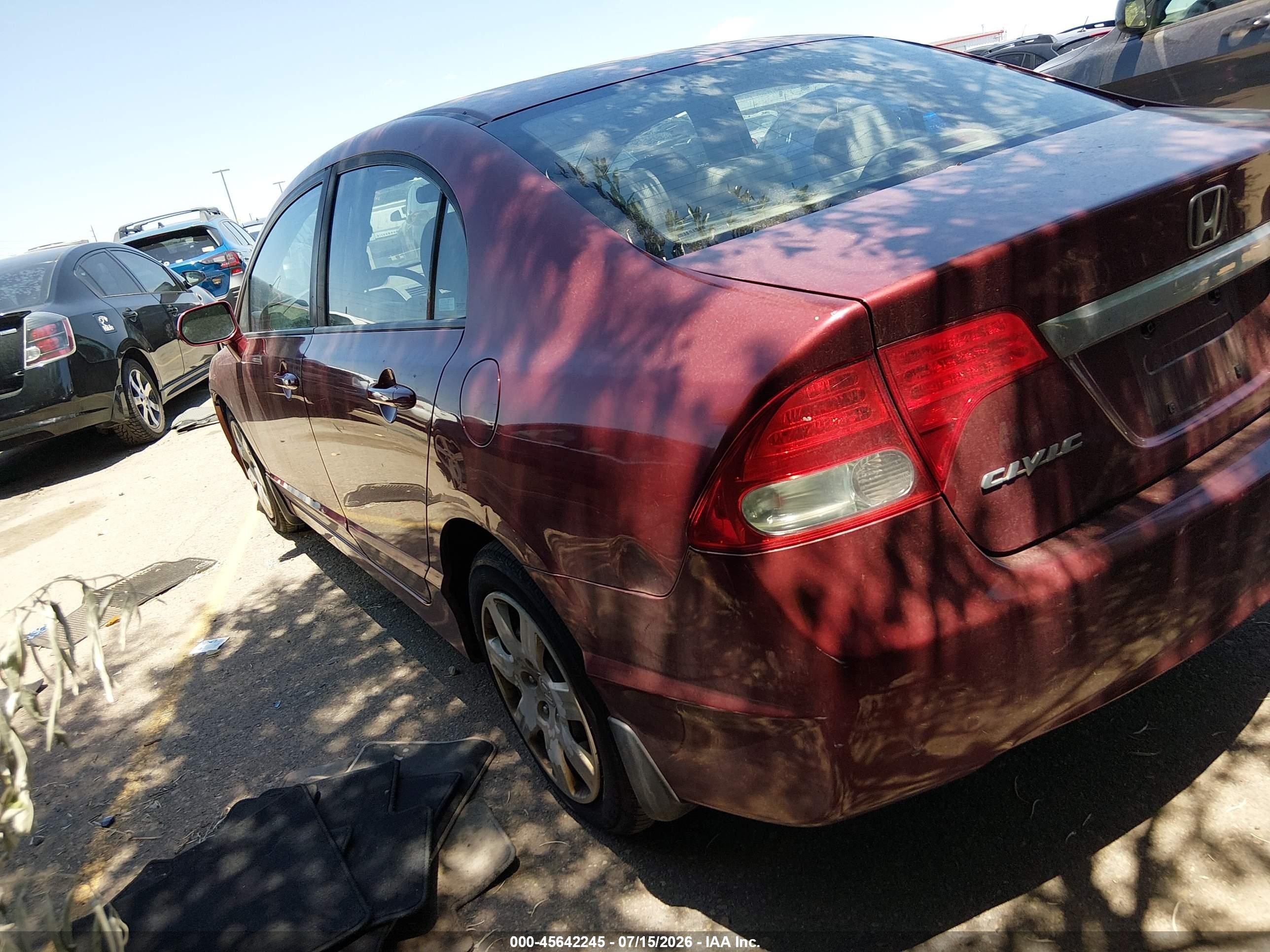 2009 Honda Civic Lx Red vin: 19XFA16579E038541