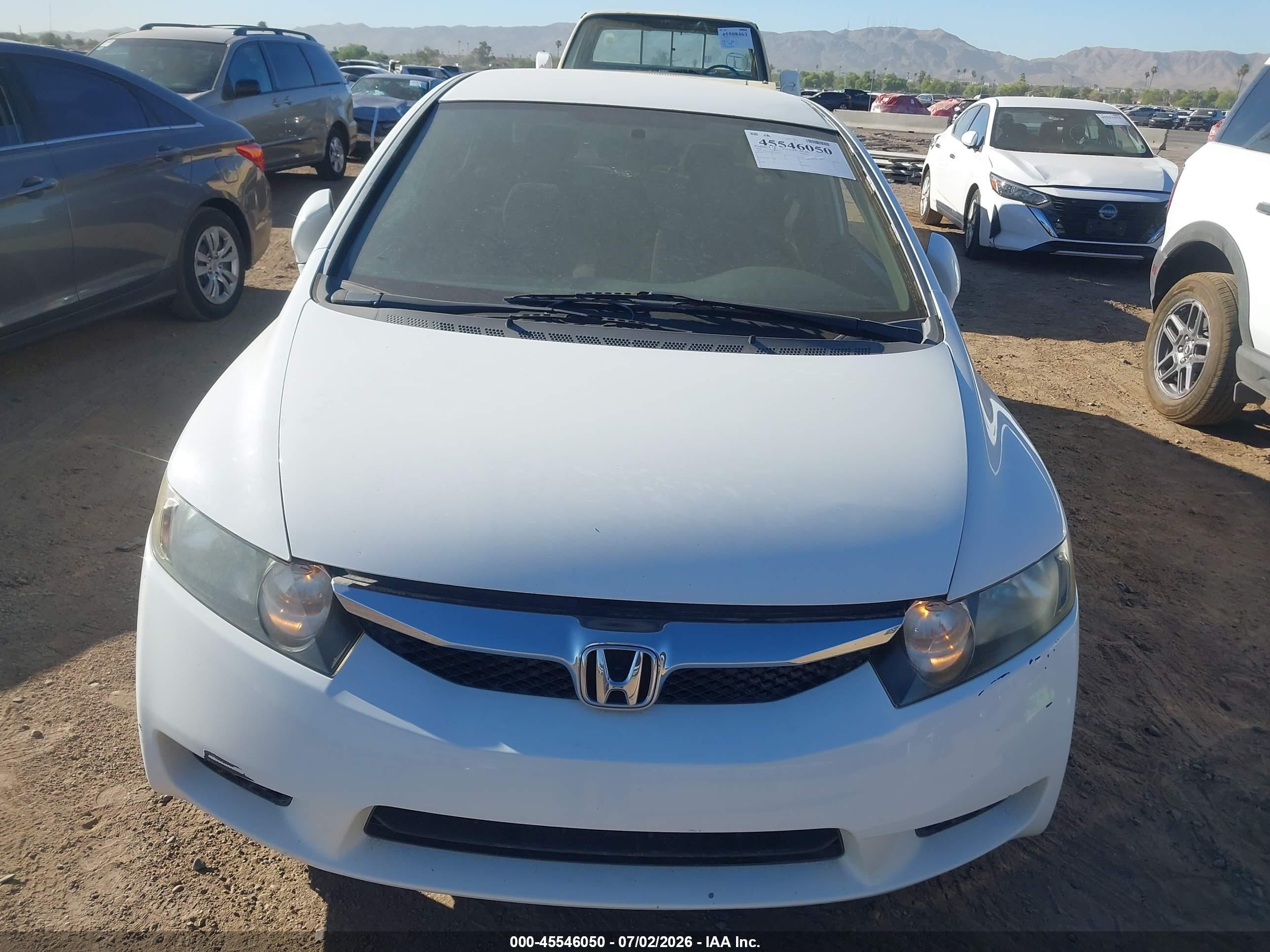 2009 Honda Civic Lx White vin: 19XFA16589E042145