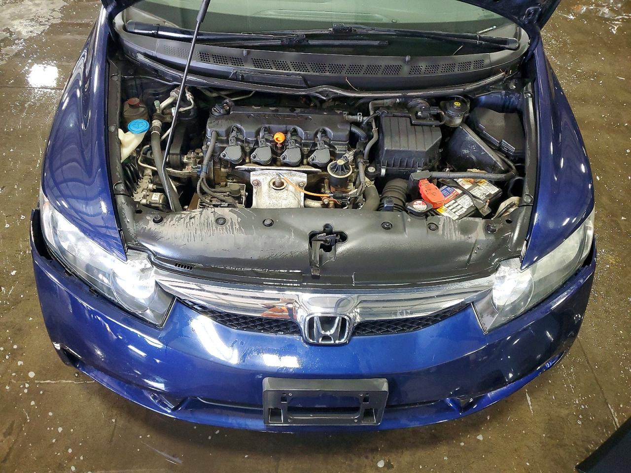 2009 Honda Civic Lx Blue vin: 19XFA16599E004066
