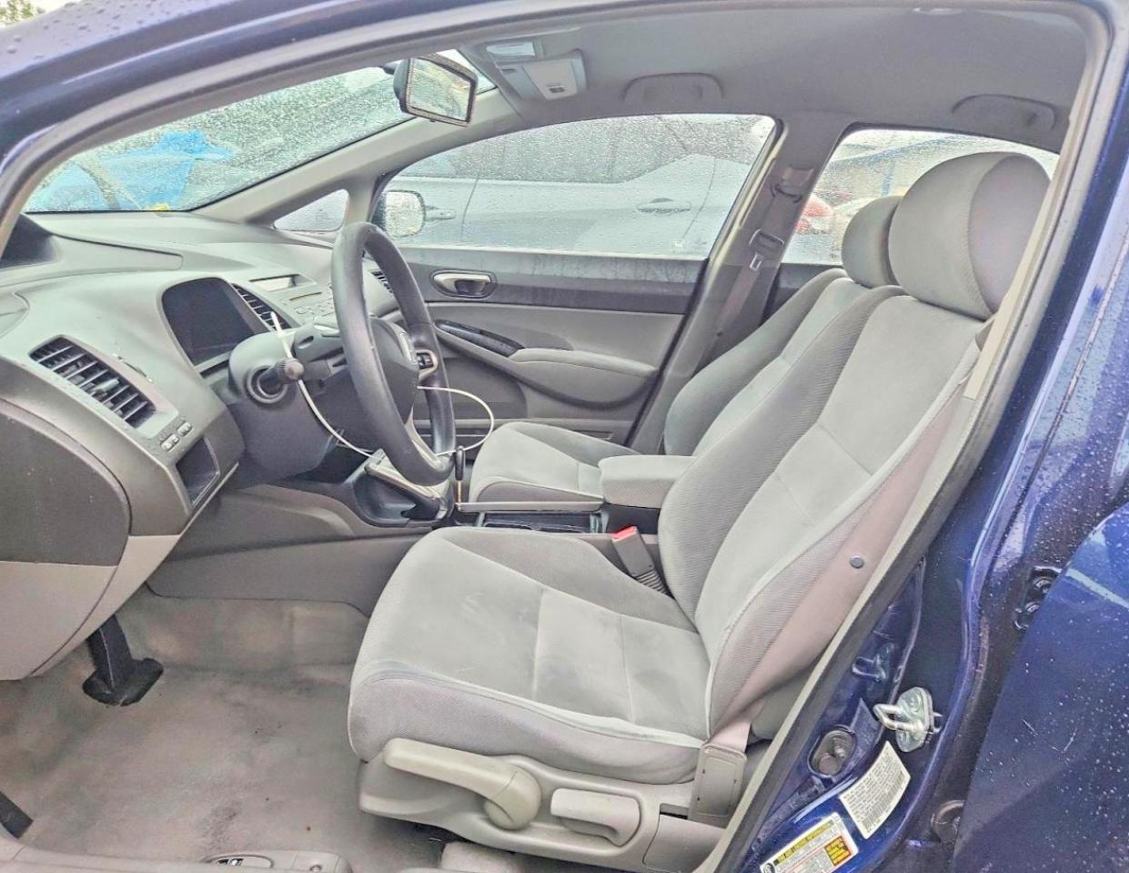 2009 Honda Civic Lx Blue vin: 19XFA16599E004083