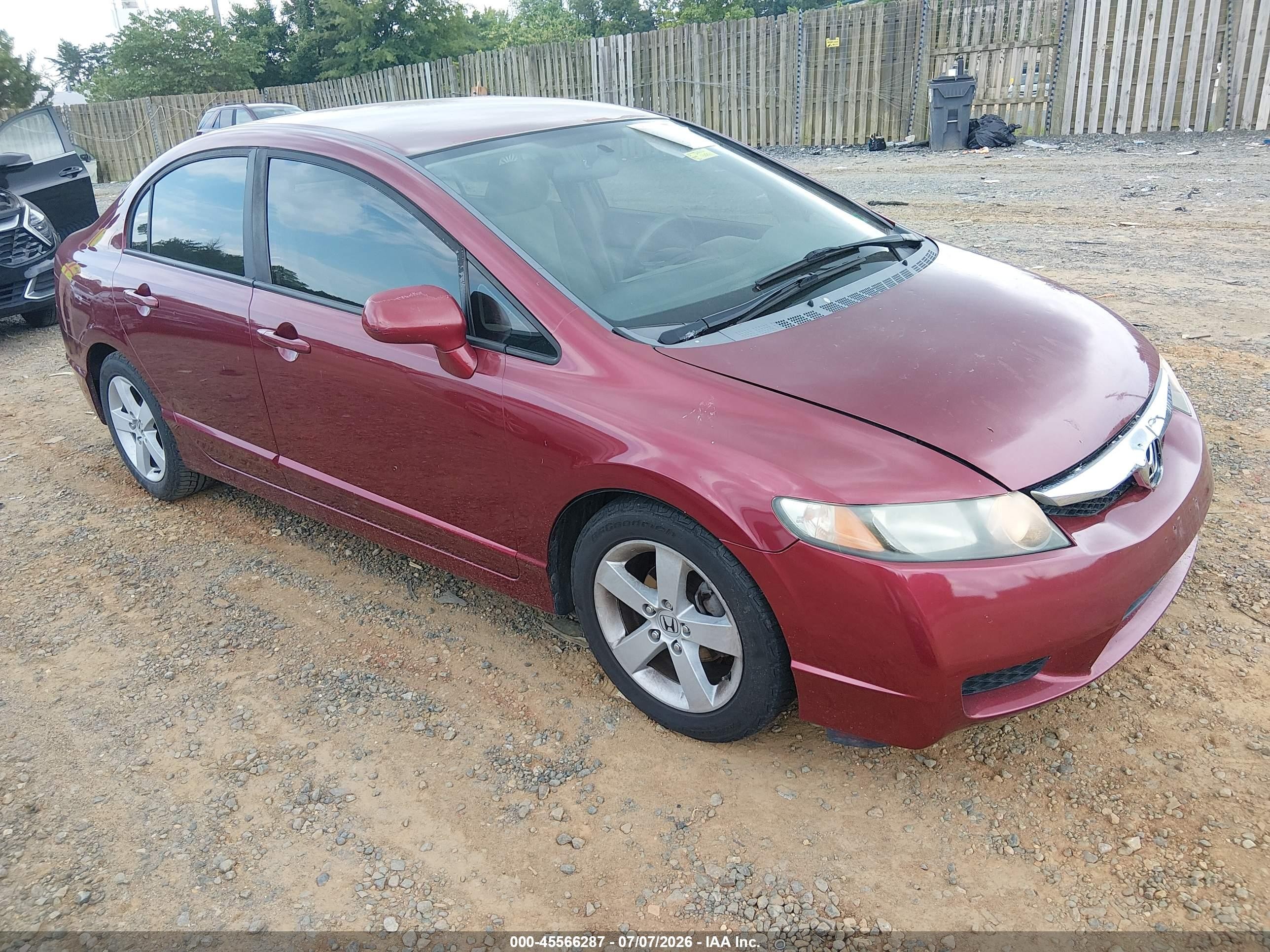 2009 Honda Civic Lx Burgundy vin: 19XFA16599E016489