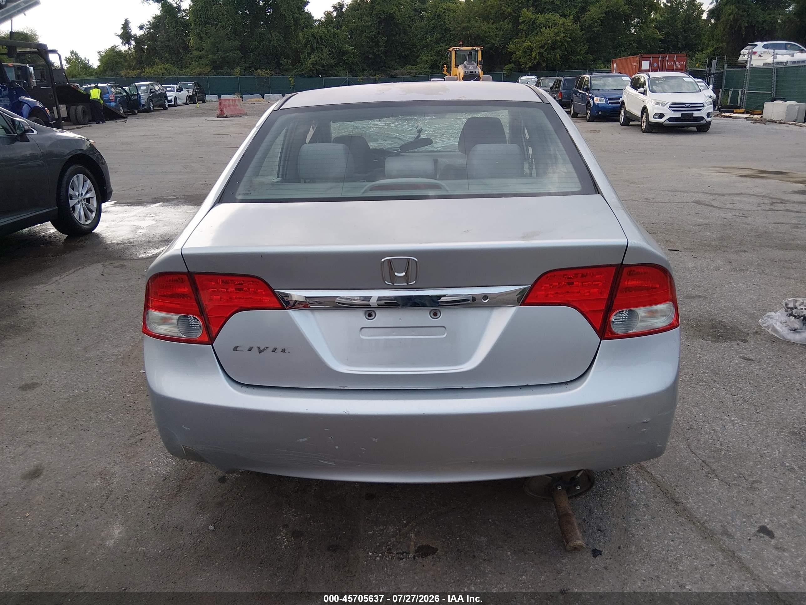 2009 Honda Civic Lx Silver vin: 19XFA16599E018355