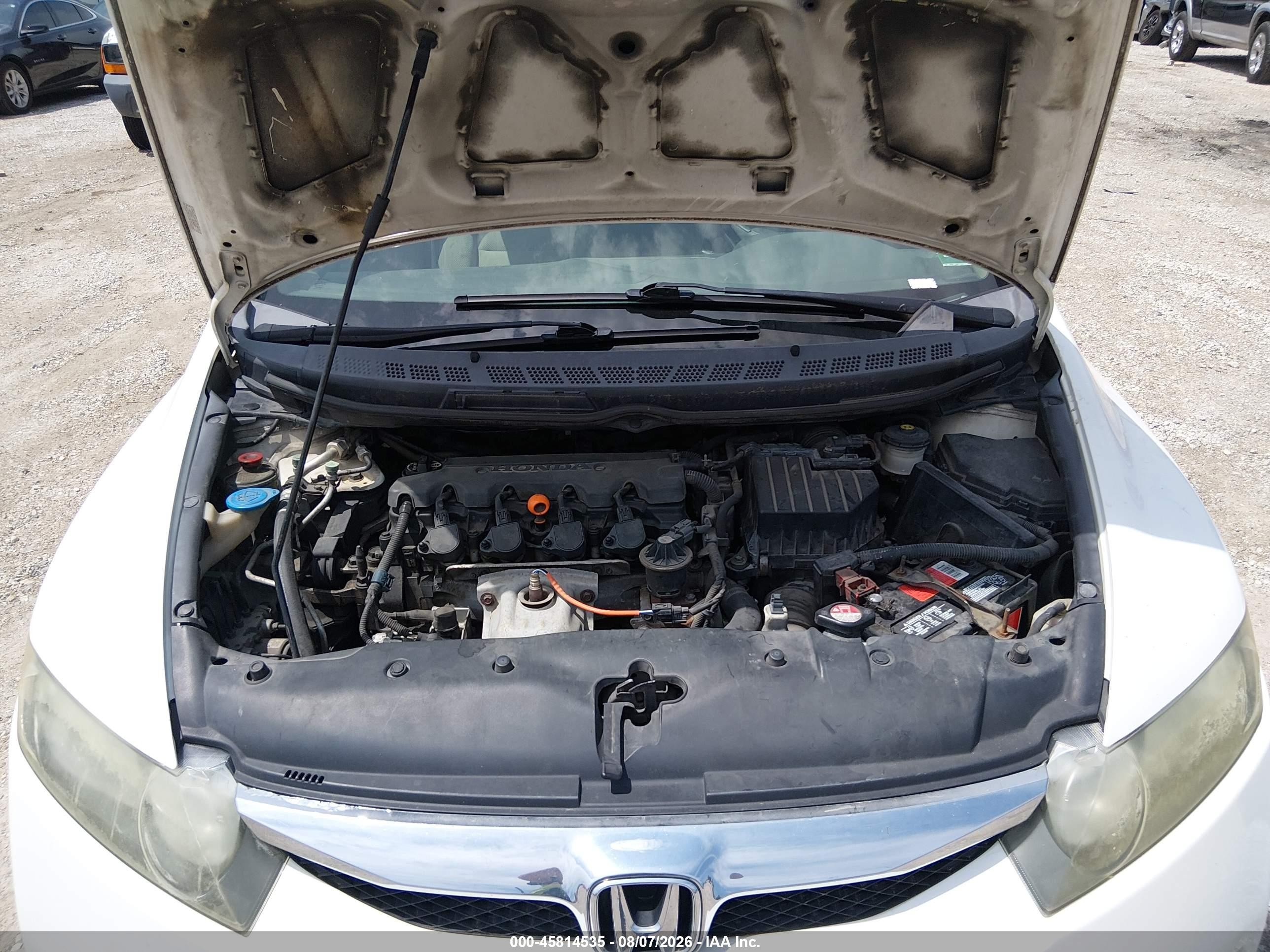 2009 Honda Civic Lx White vin: 19XFA165X9E048061