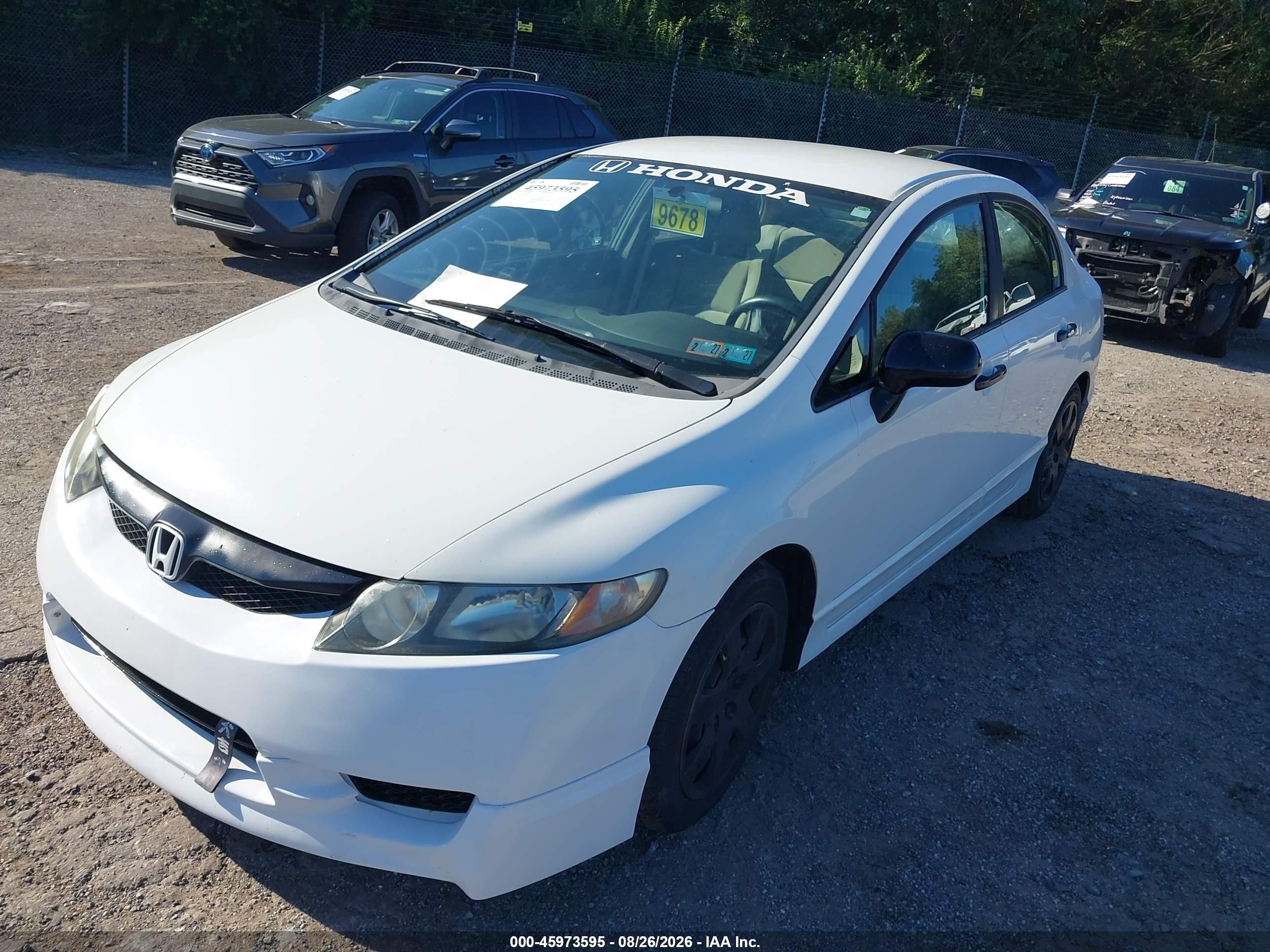 2010 Honda Civic Lx White vin: 19XFA1E50AE007783