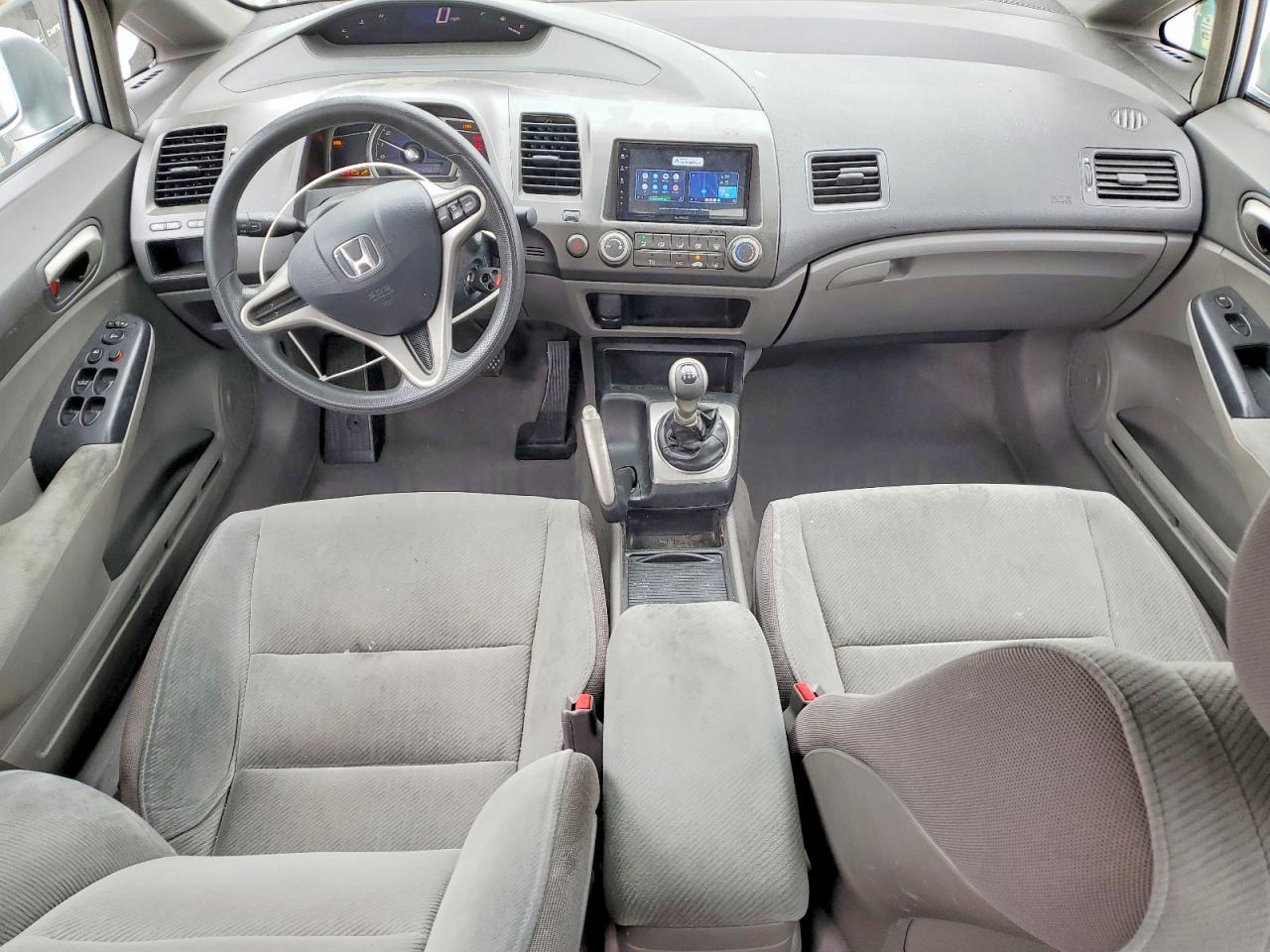 2010 Honda Civic Lx Silver vin: 19XFA1E52AE022947