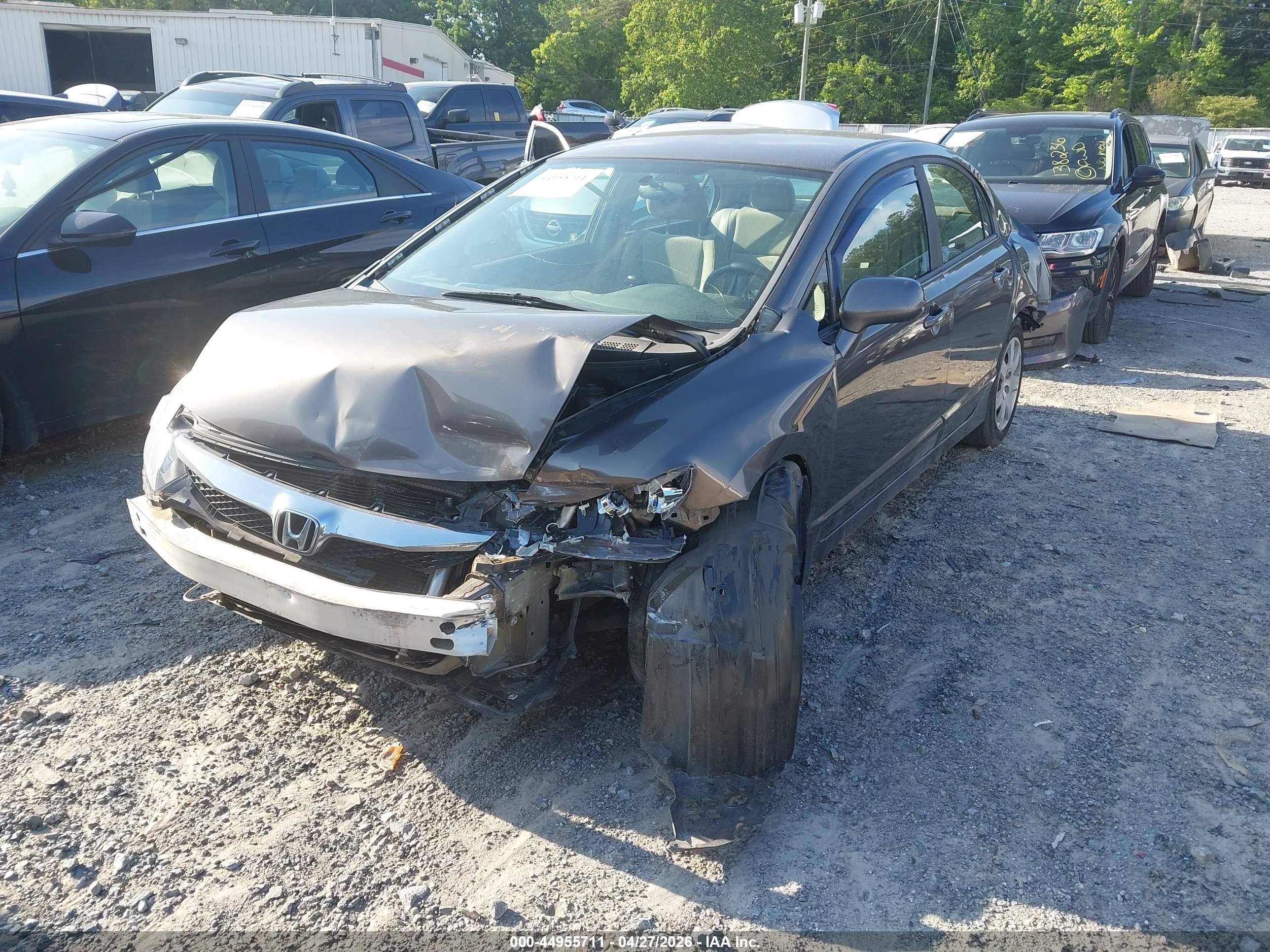 2010 Honda Civic Lx Gray vin: 19XFA1E52AE040235