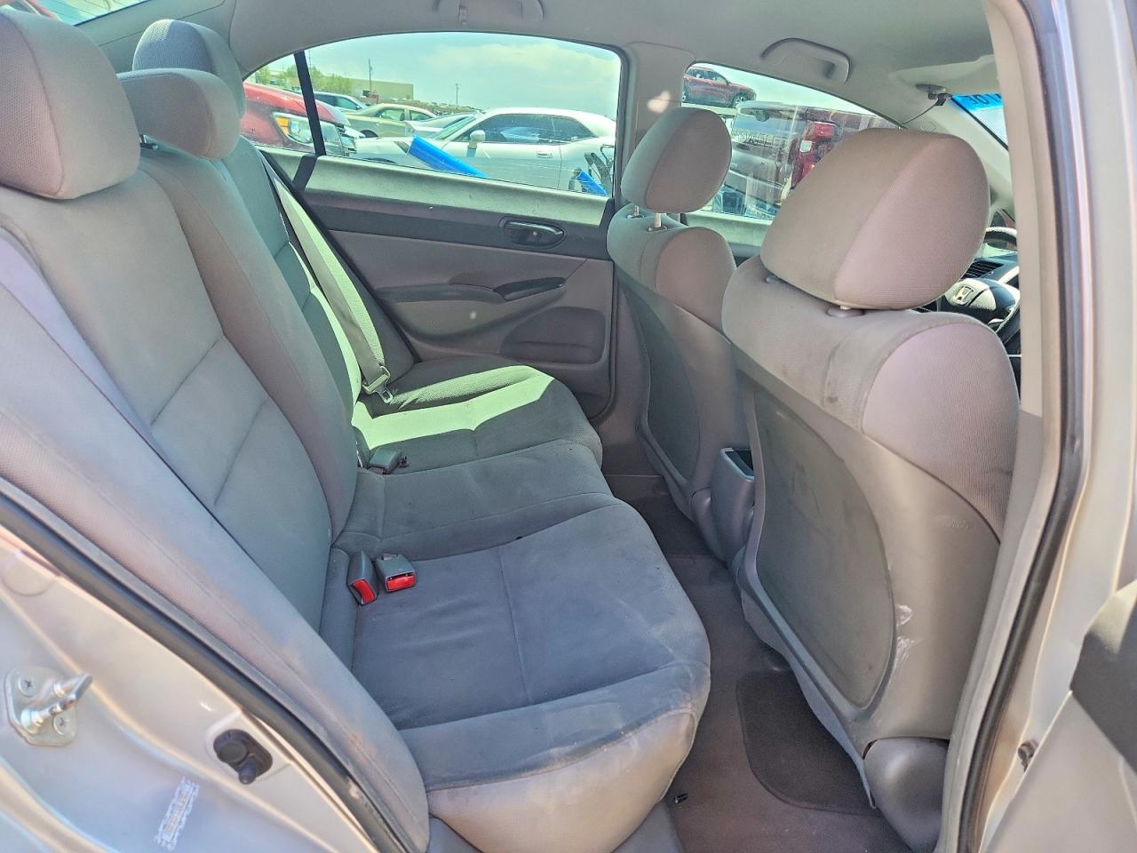2011 Honda Civic Vp Silver vin: 19XFA1F33BE028643