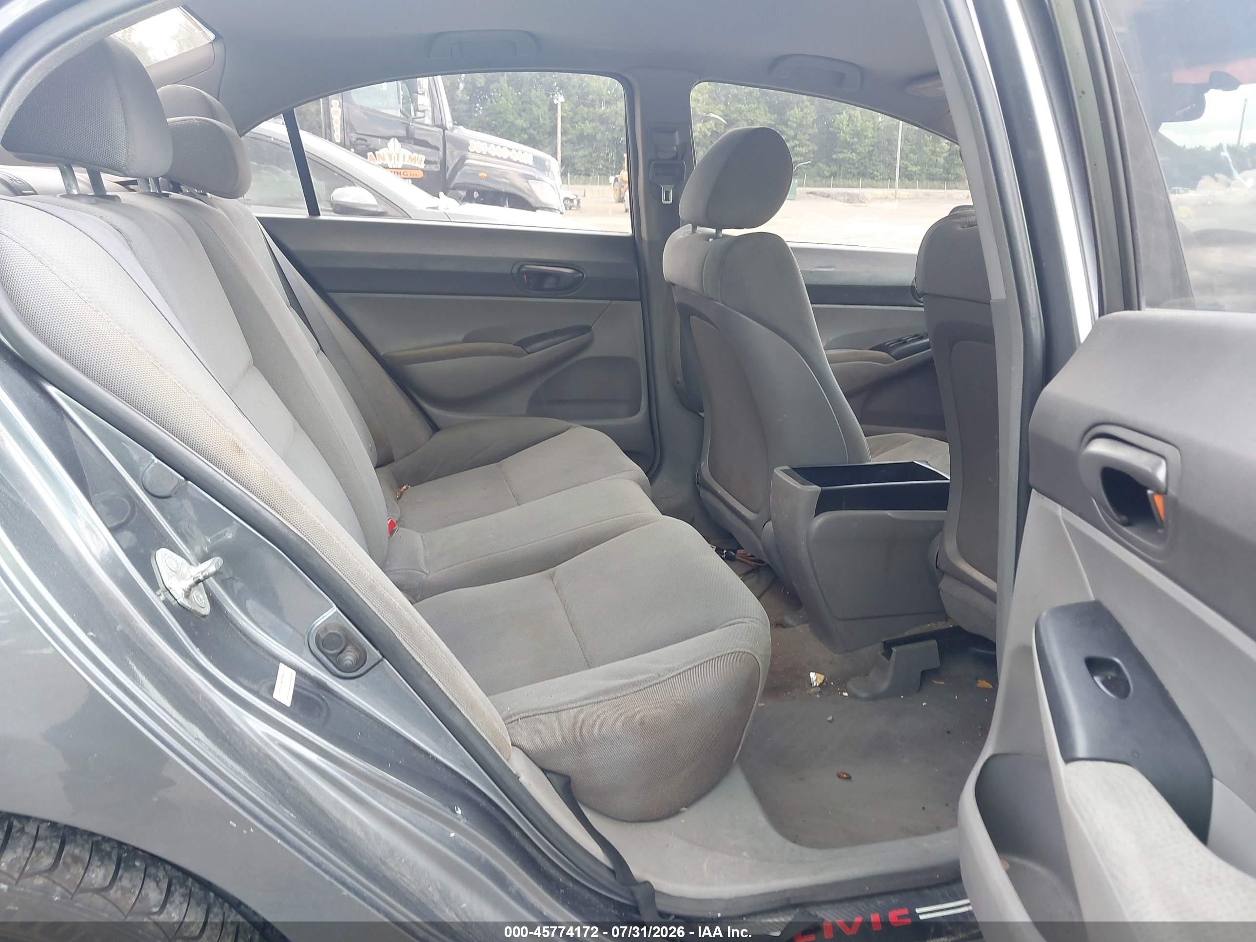 2011 Honda Civic Vp vin: 19XFA1F33BE042106