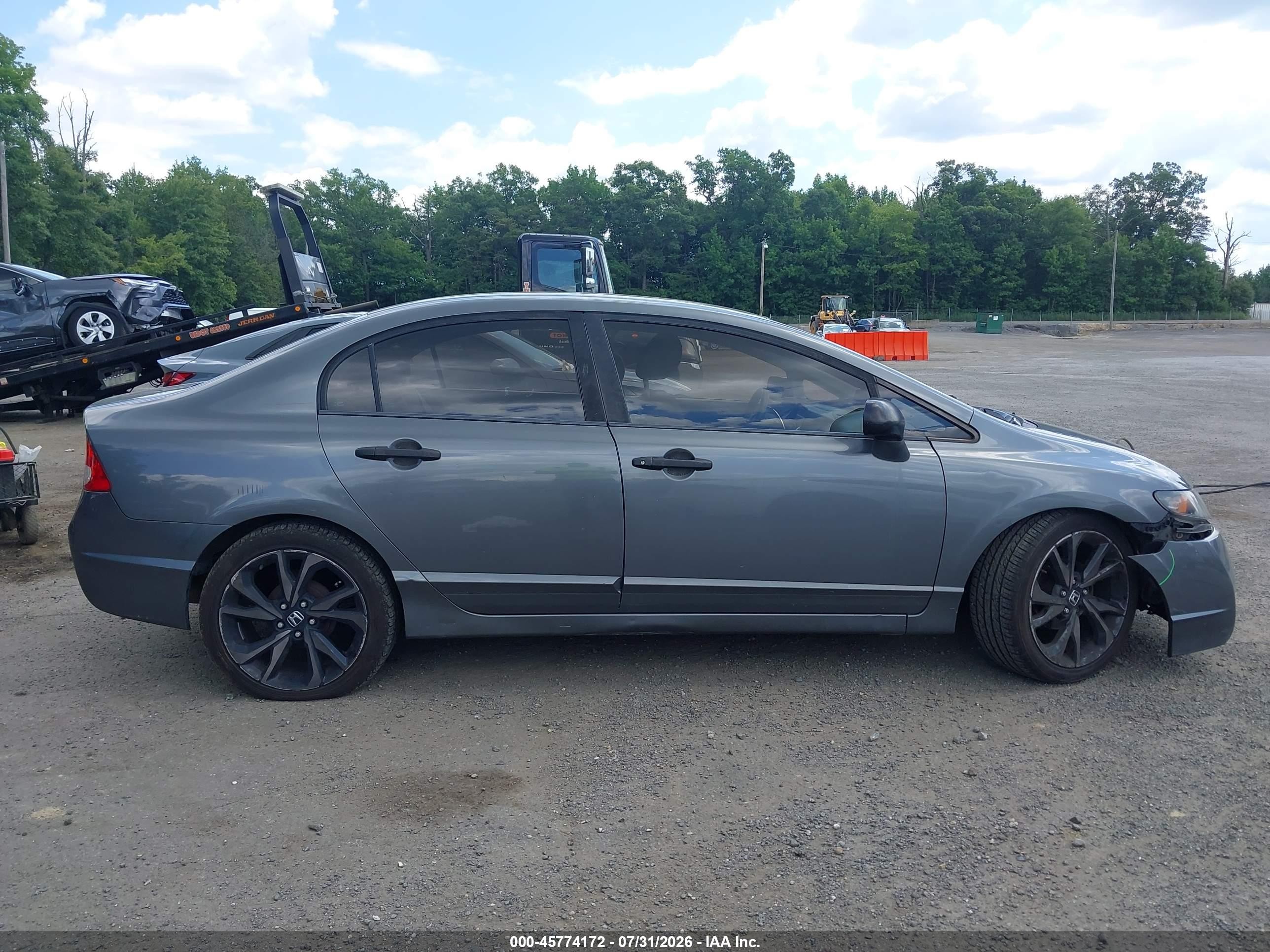 2011 Honda Civic Vp vin: 19XFA1F33BE042106