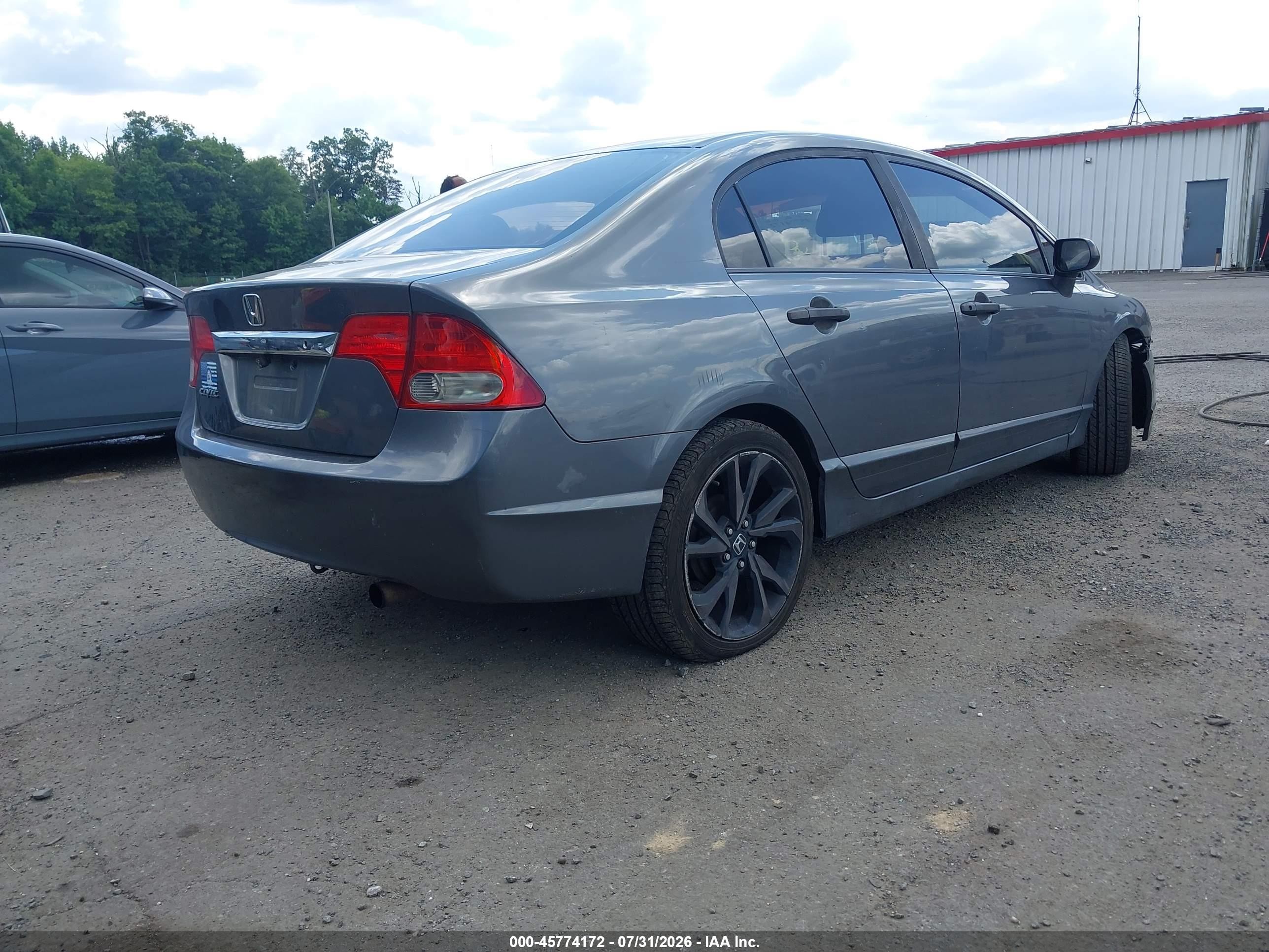 2011 Honda Civic Vp vin: 19XFA1F33BE042106