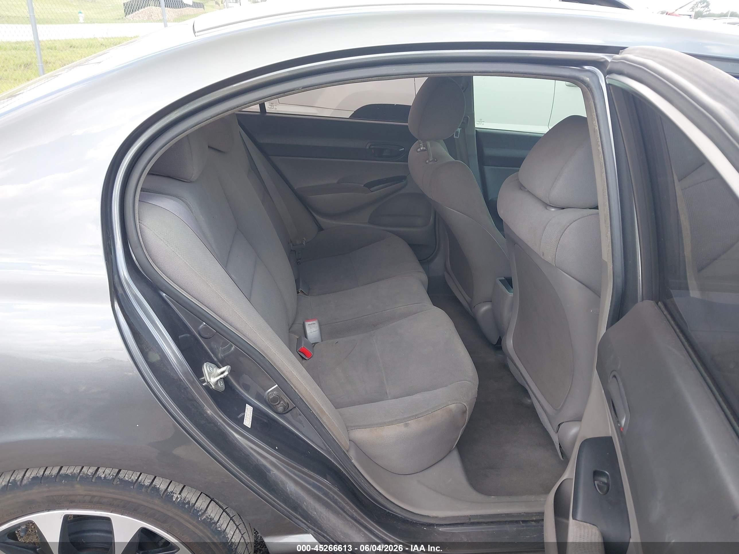 2011 Honda Civic Vp Gray vin: 19XFA1F39BE028498