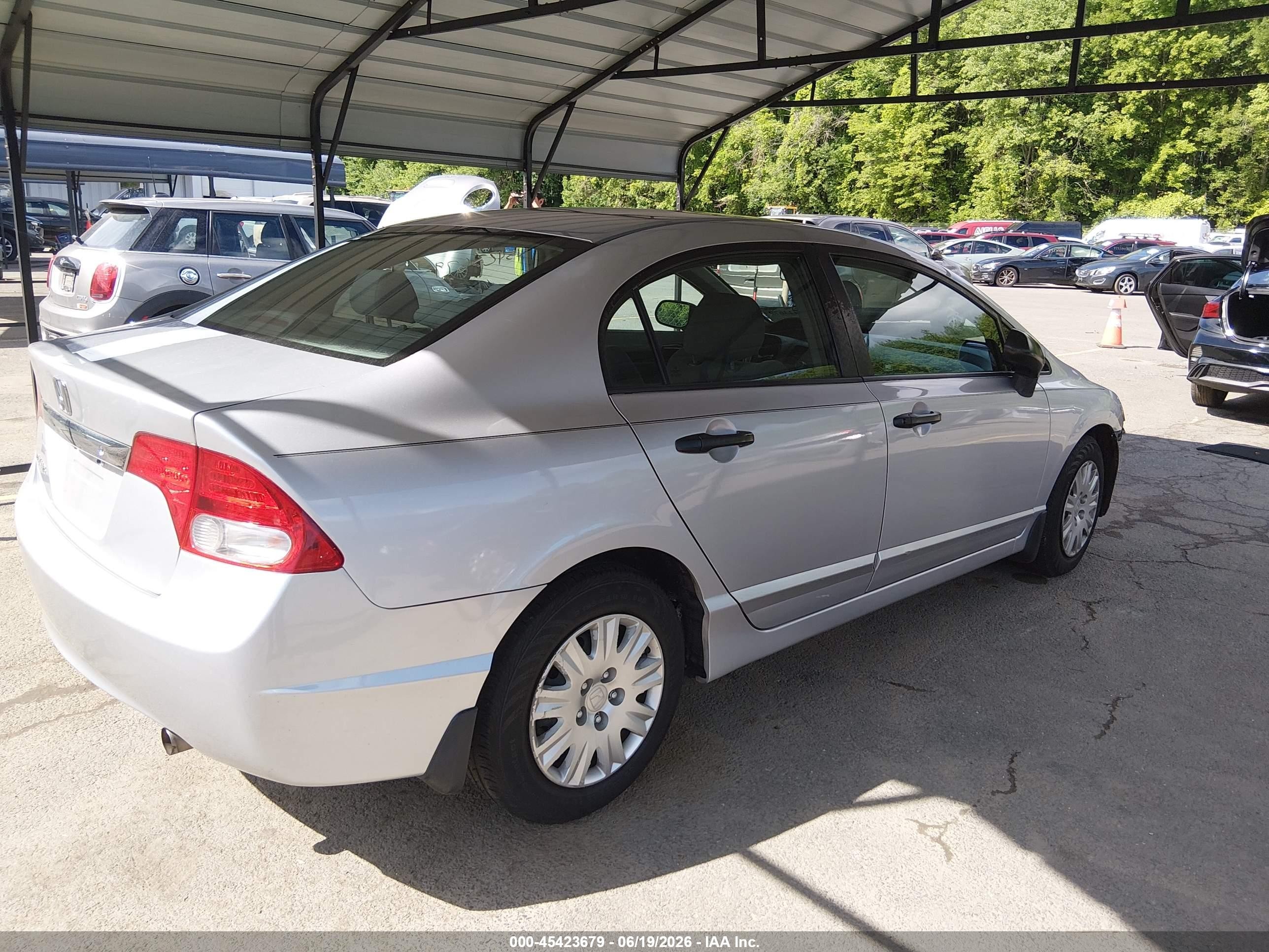 2011 Honda Civic Vp Silver vin: 19XFA1F39BE032972
