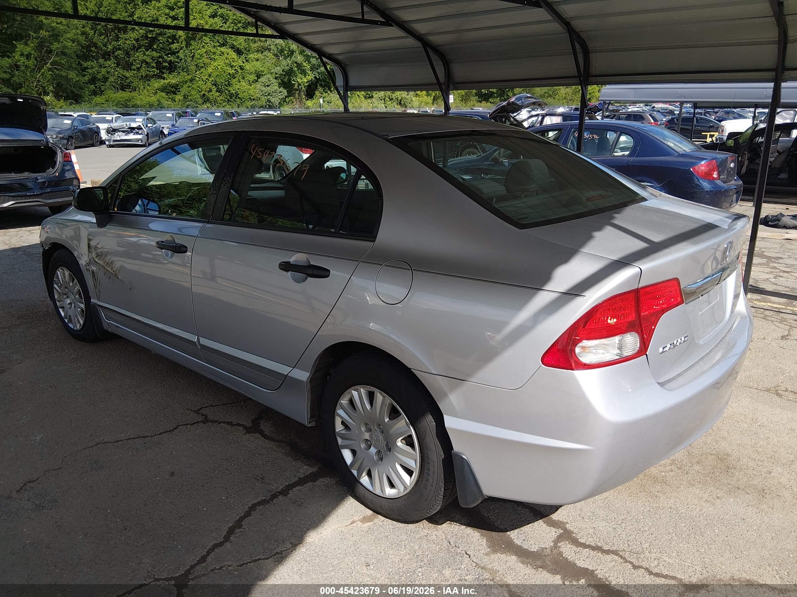 2011 Honda Civic Vp Silver vin: 19XFA1F39BE032972