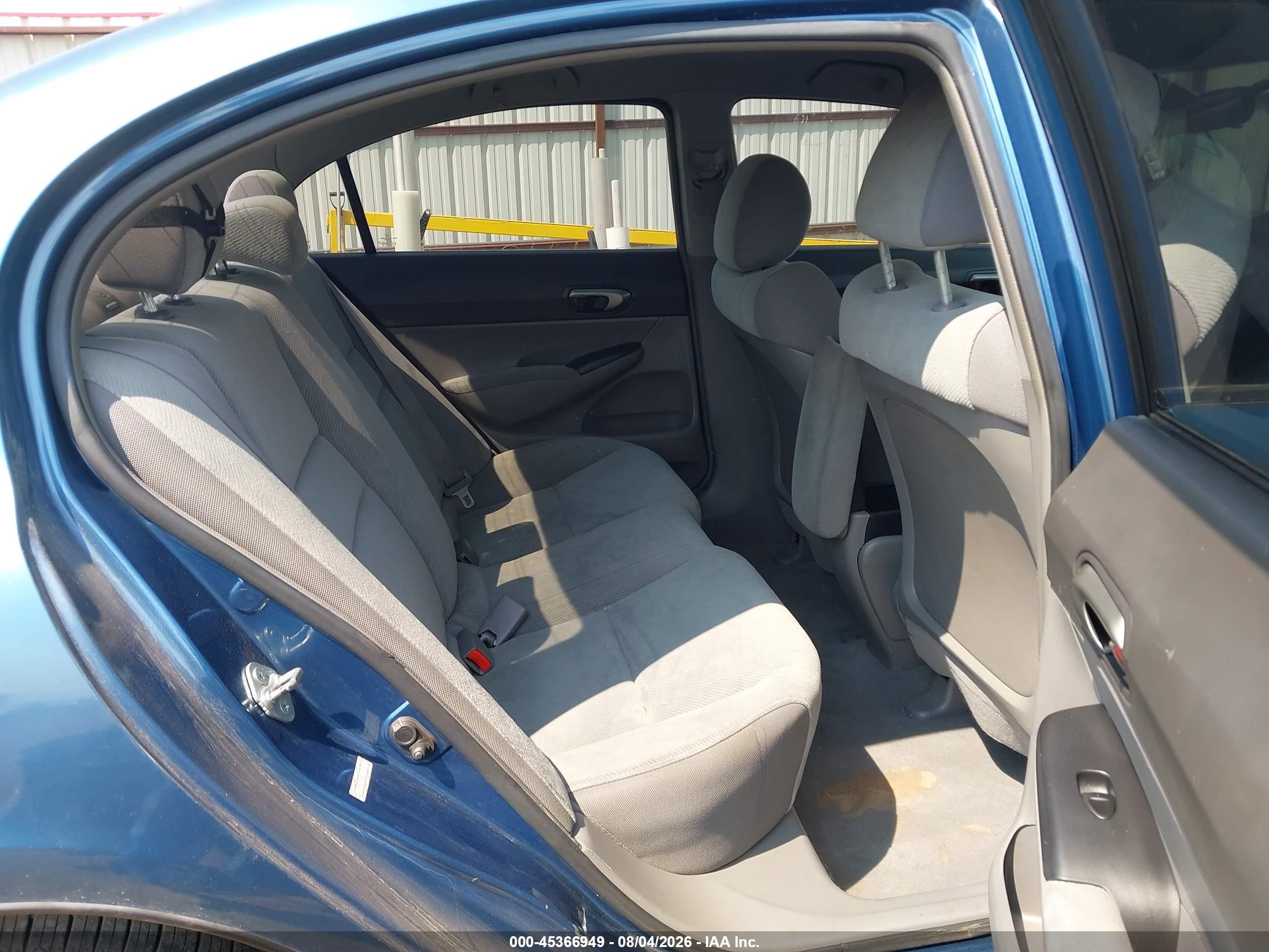 2010 Honda Civic Lx Blue vin: 19XFA1F50AE018037