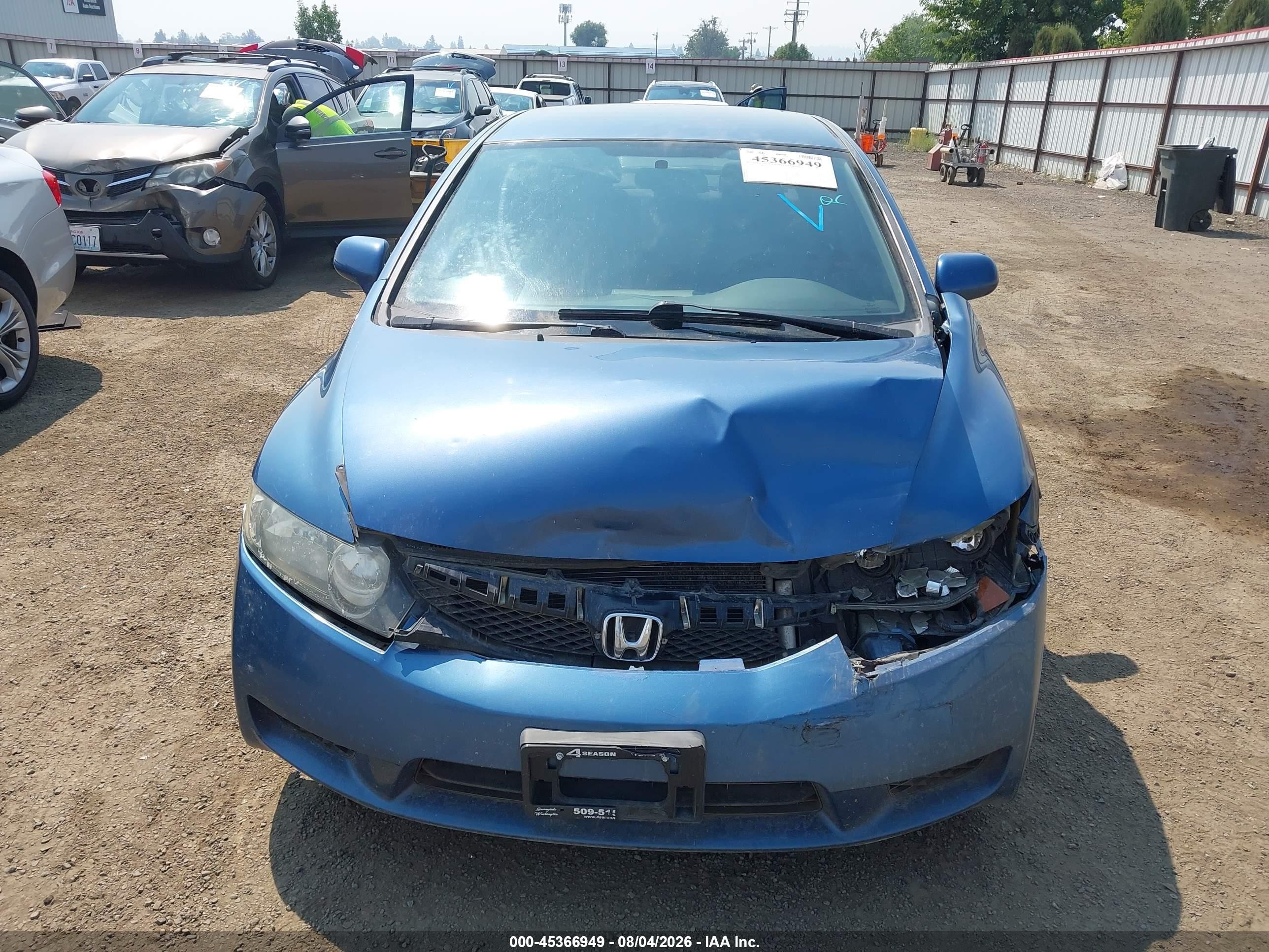 2010 Honda Civic Lx Blue vin: 19XFA1F50AE018037