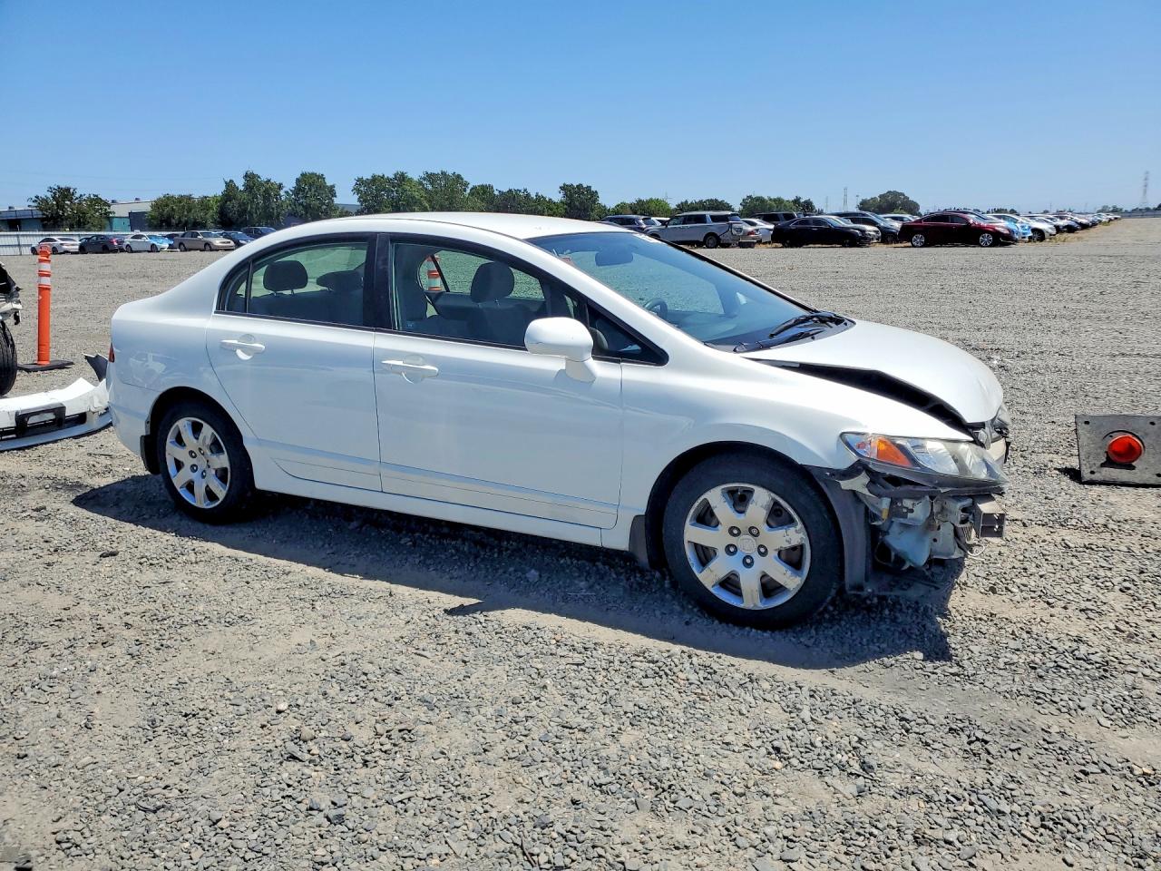2010 Honda Civic Lx White vin: 19XFA1F50AE051071