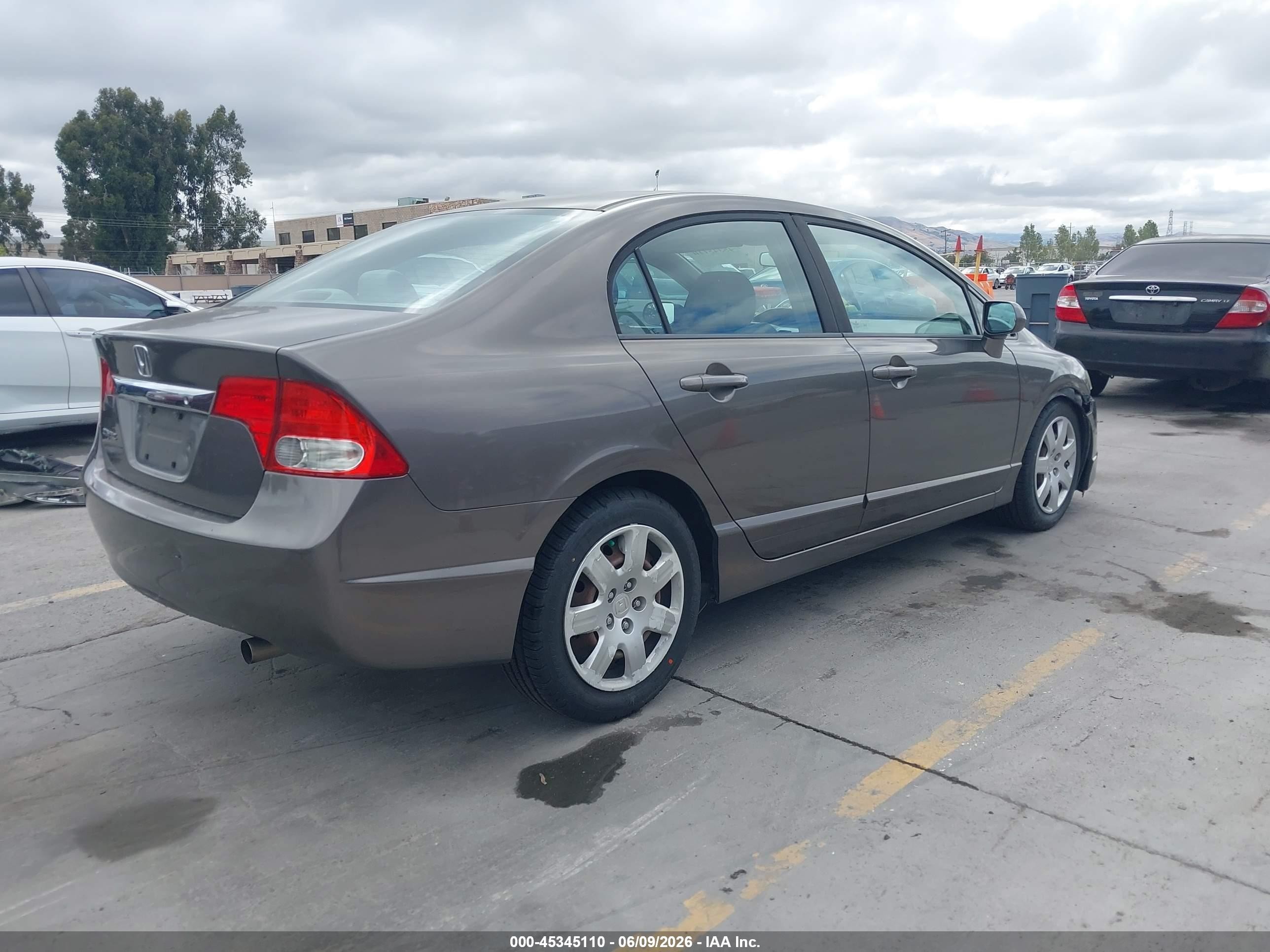 2010 Honda Civic Lx Dark Brown vin: 19XFA1F50AE078366