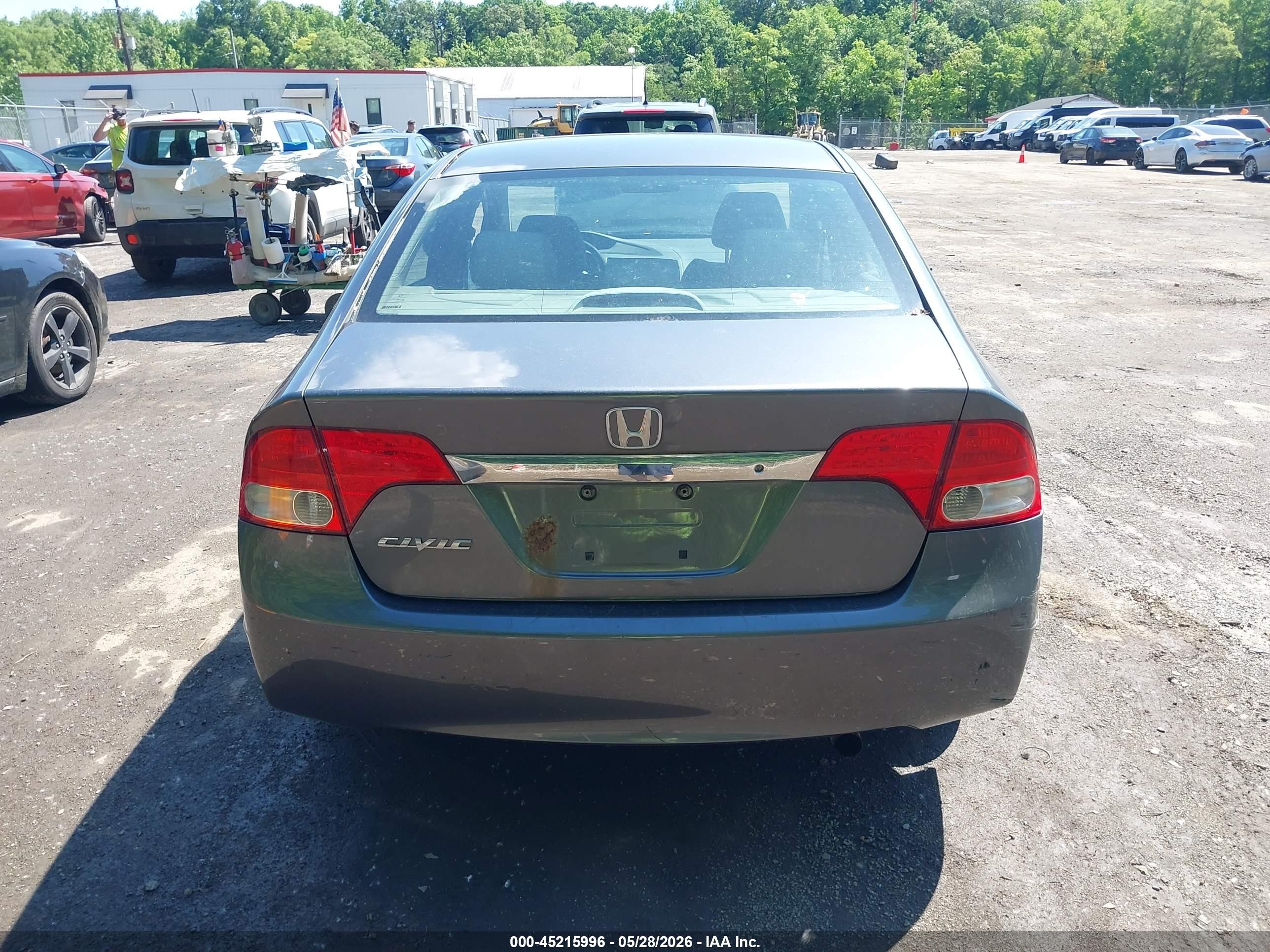 2010 Honda Civic Lx Серый vin: 19XFA1F51AE016264