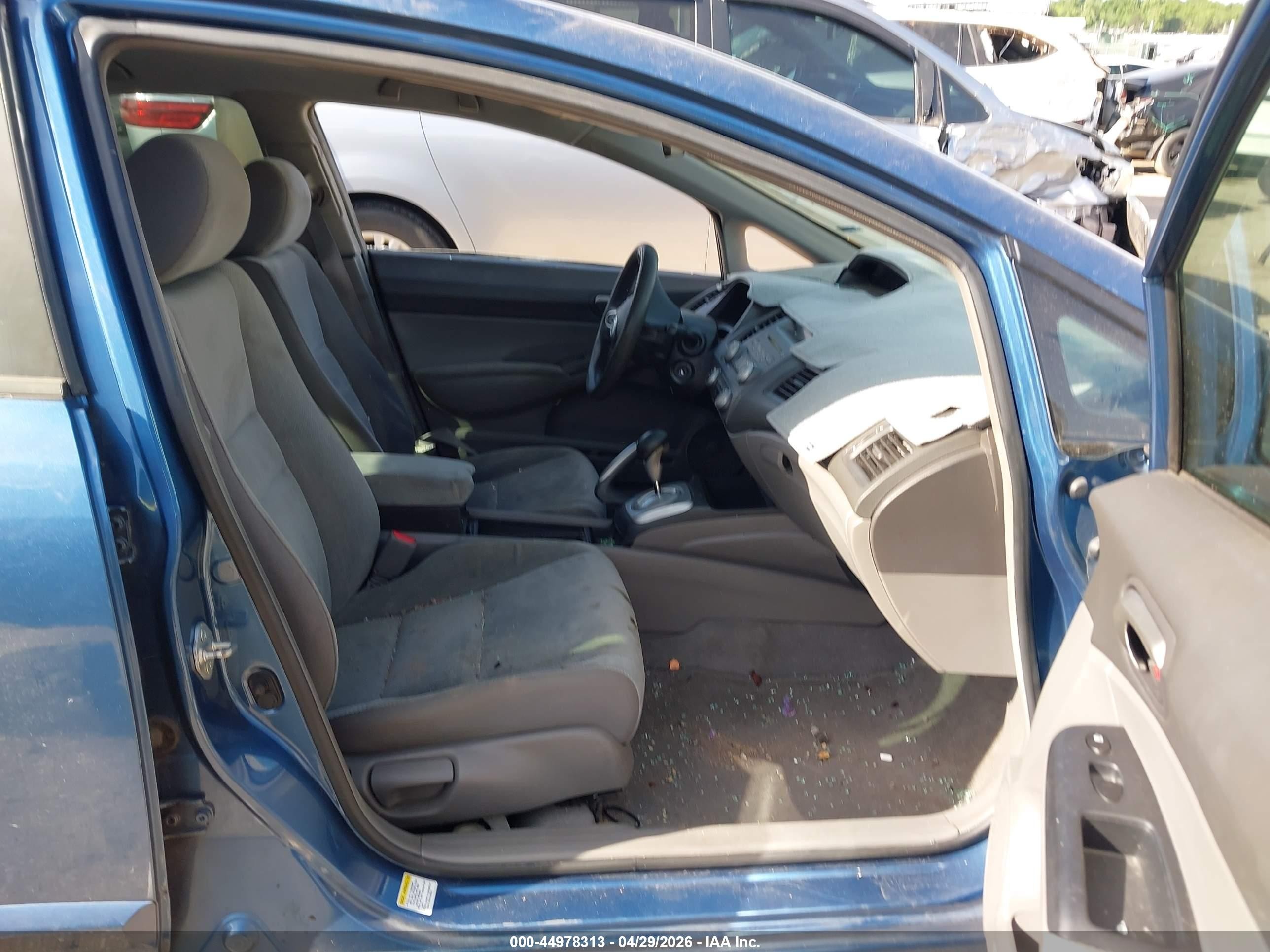 2010 Honda Civic Lx Blue vin: 19XFA1F51AE058157