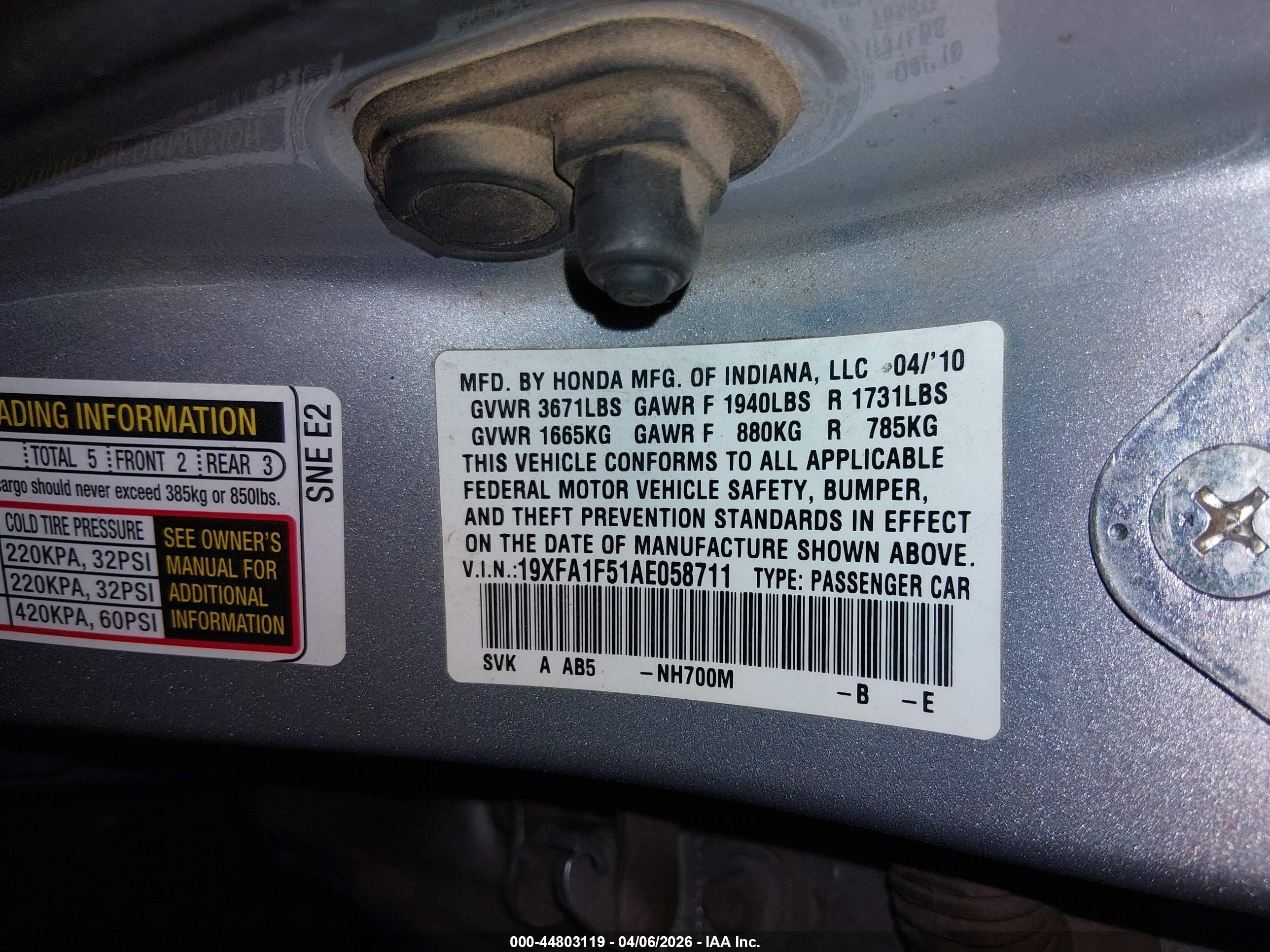 2010 Honda Civic Lx Silver vin: 19XFA1F51AE058711