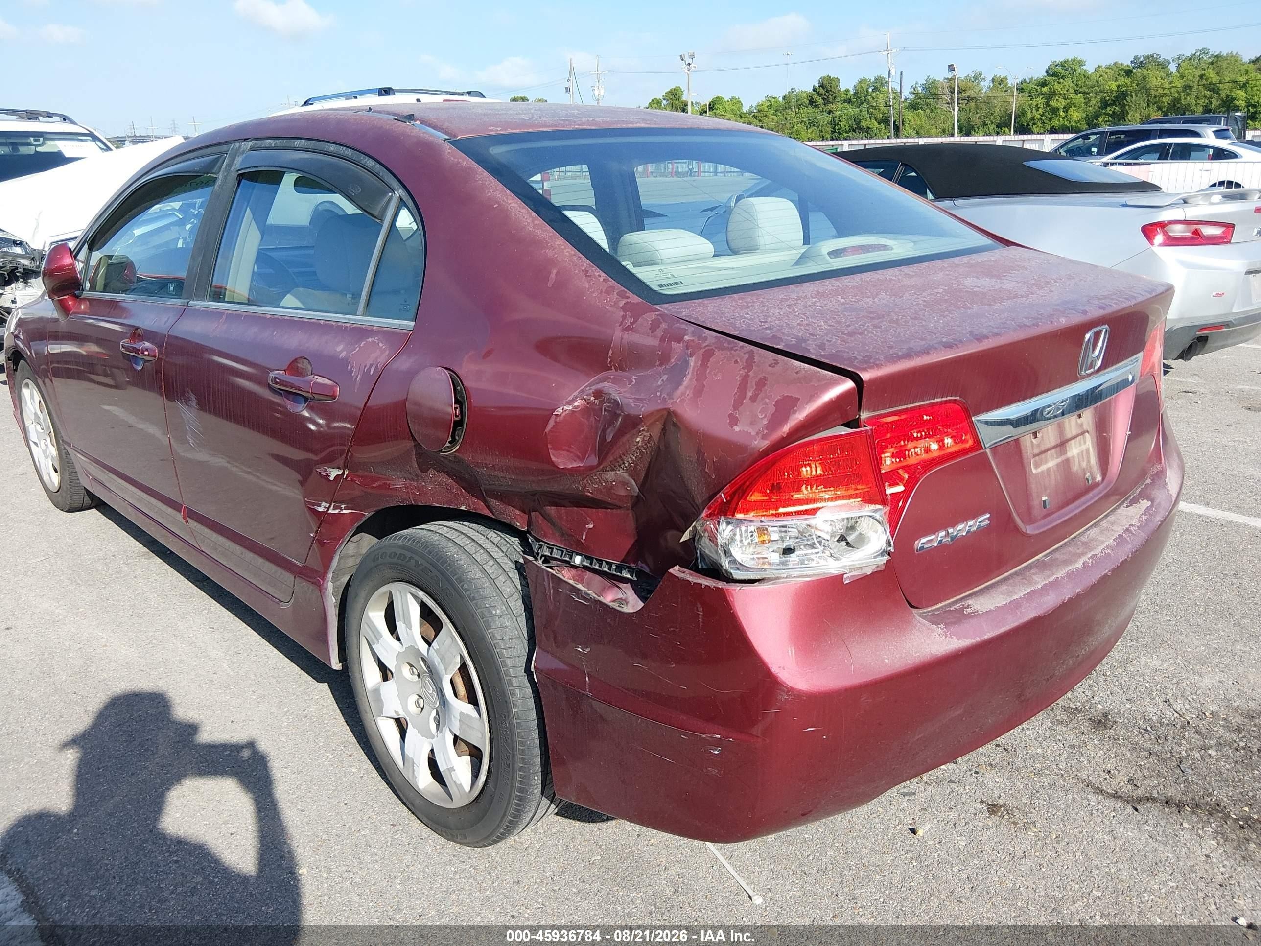 2010 Honda Civic Lx Red vin: 19XFA1F51AE067909