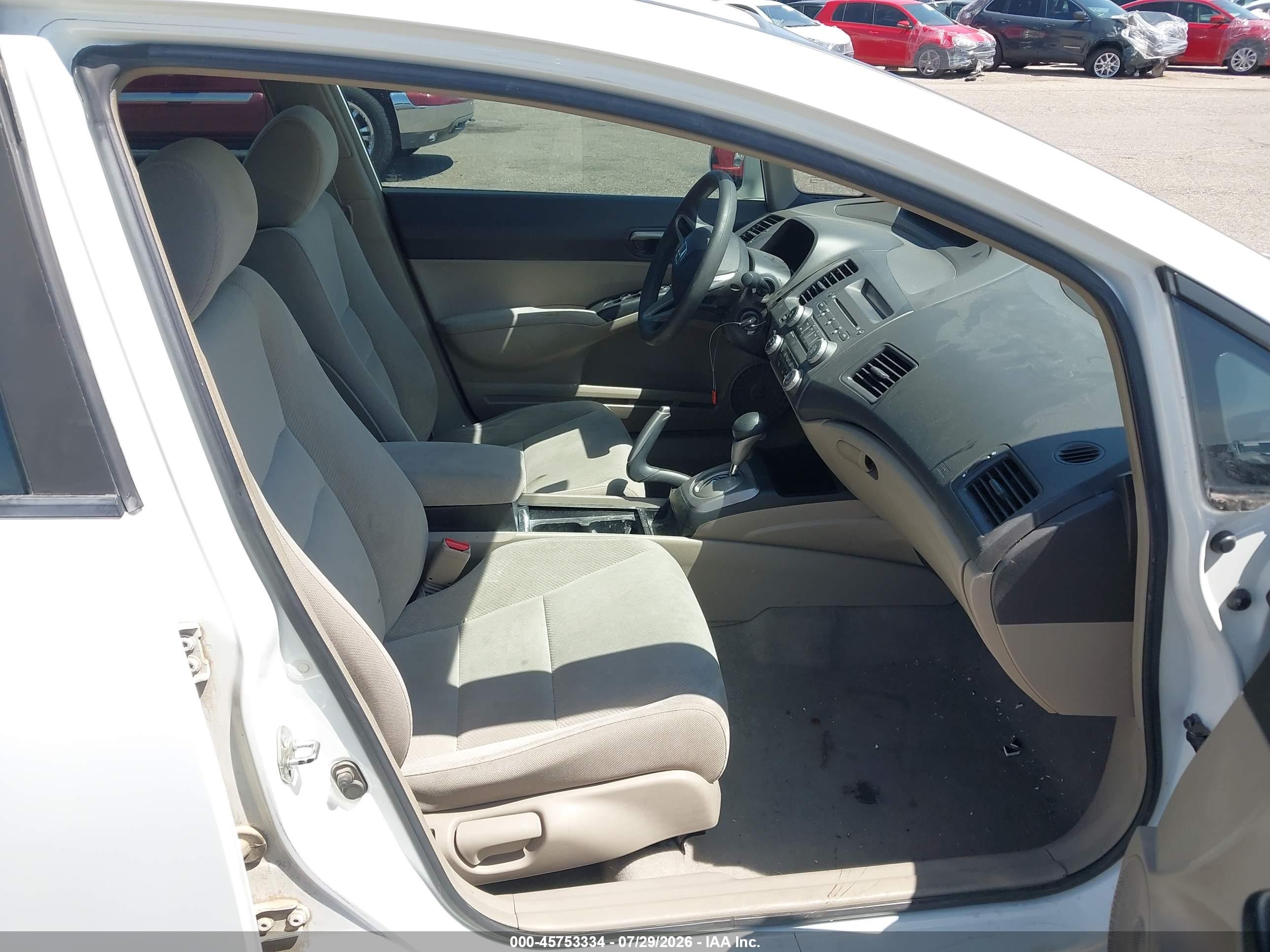2010 Honda Civic Lx White vin: 19XFA1F51AE076917