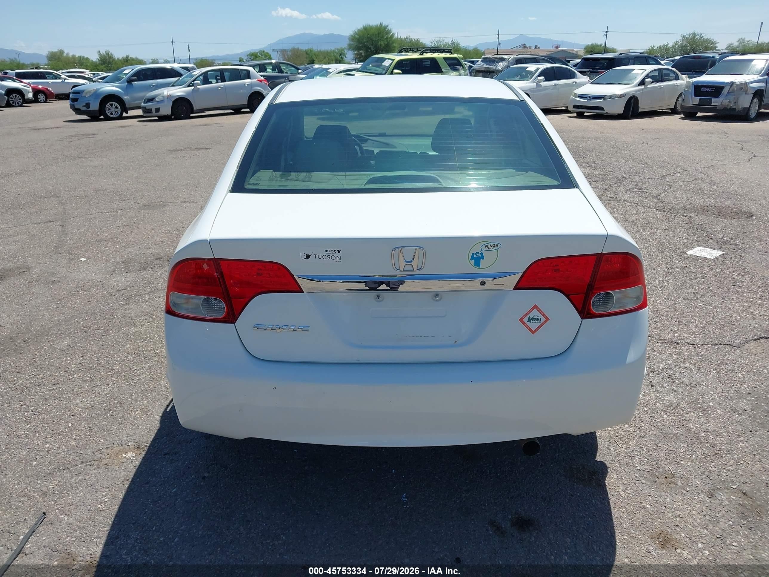2010 Honda Civic Lx White vin: 19XFA1F51AE076917