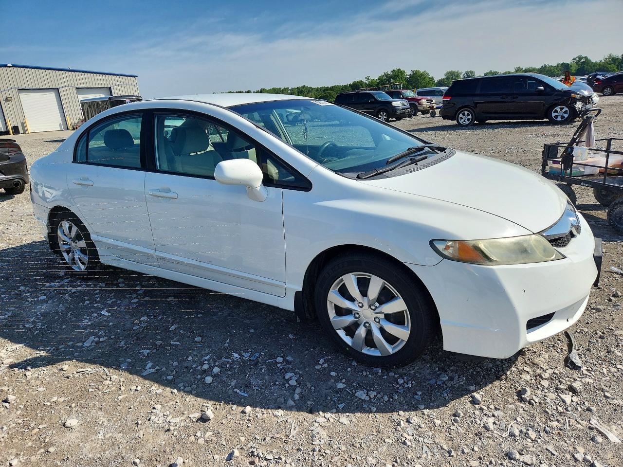 2011 Honda Civic Lx White vin: 19XFA1F51BE003788
