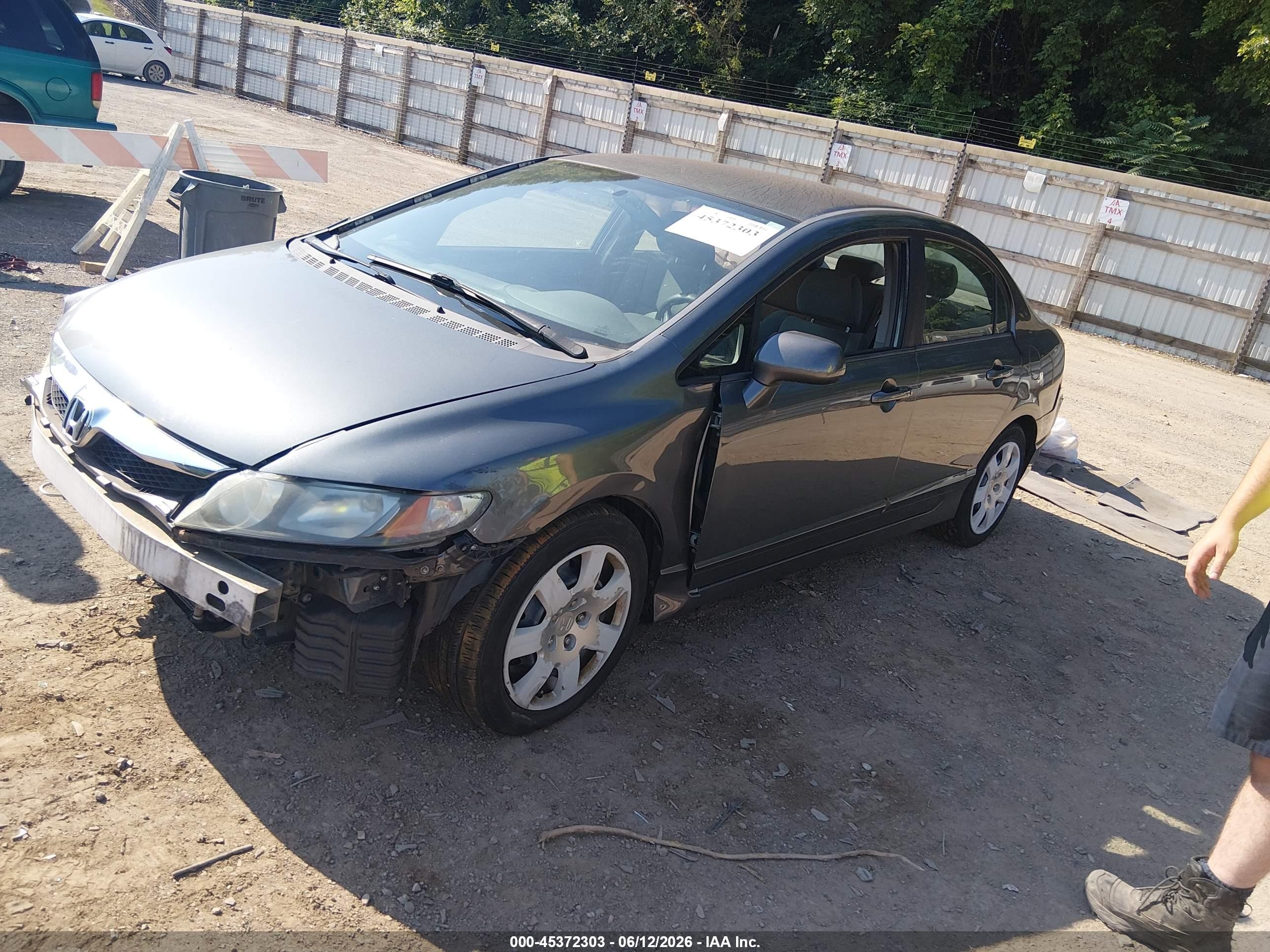 2011 Honda Civic Lx Gray vin: 19XFA1F51BE030263