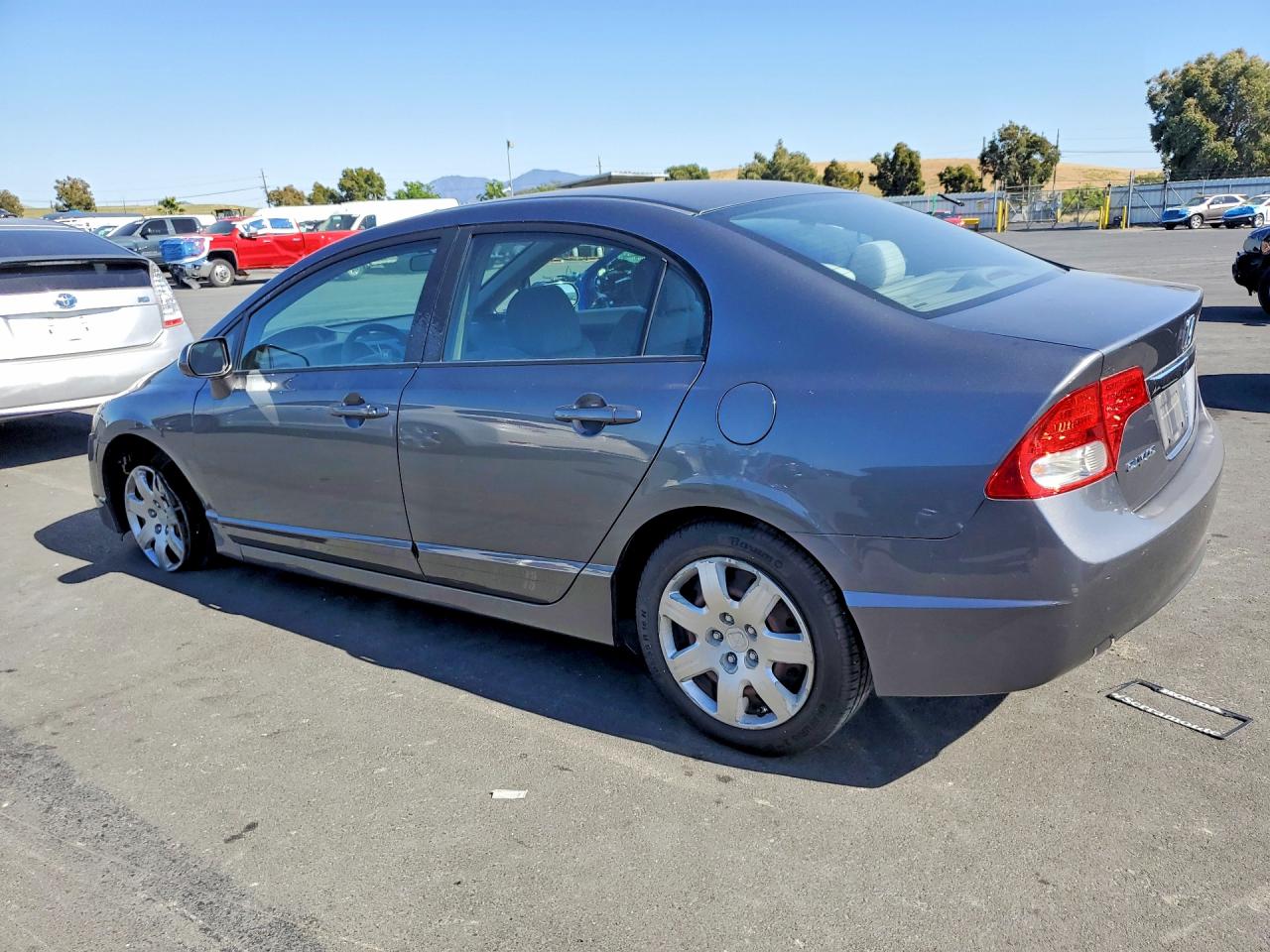 2011 Honda Civic Lx Gray vin: 19XFA1F51BE041697