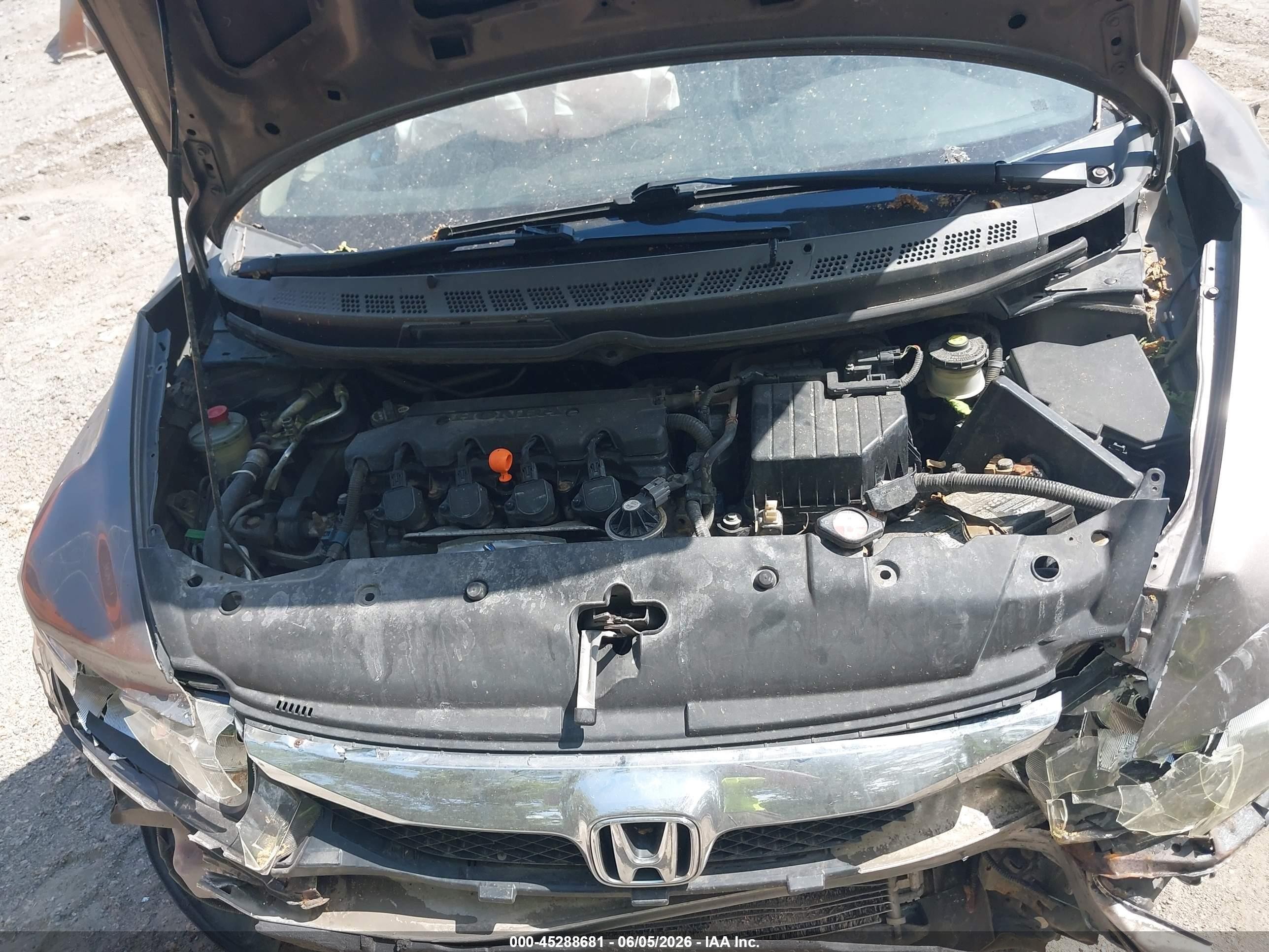 2010 Honda Civic Lx Gray vin: 19XFA1F52AE018623