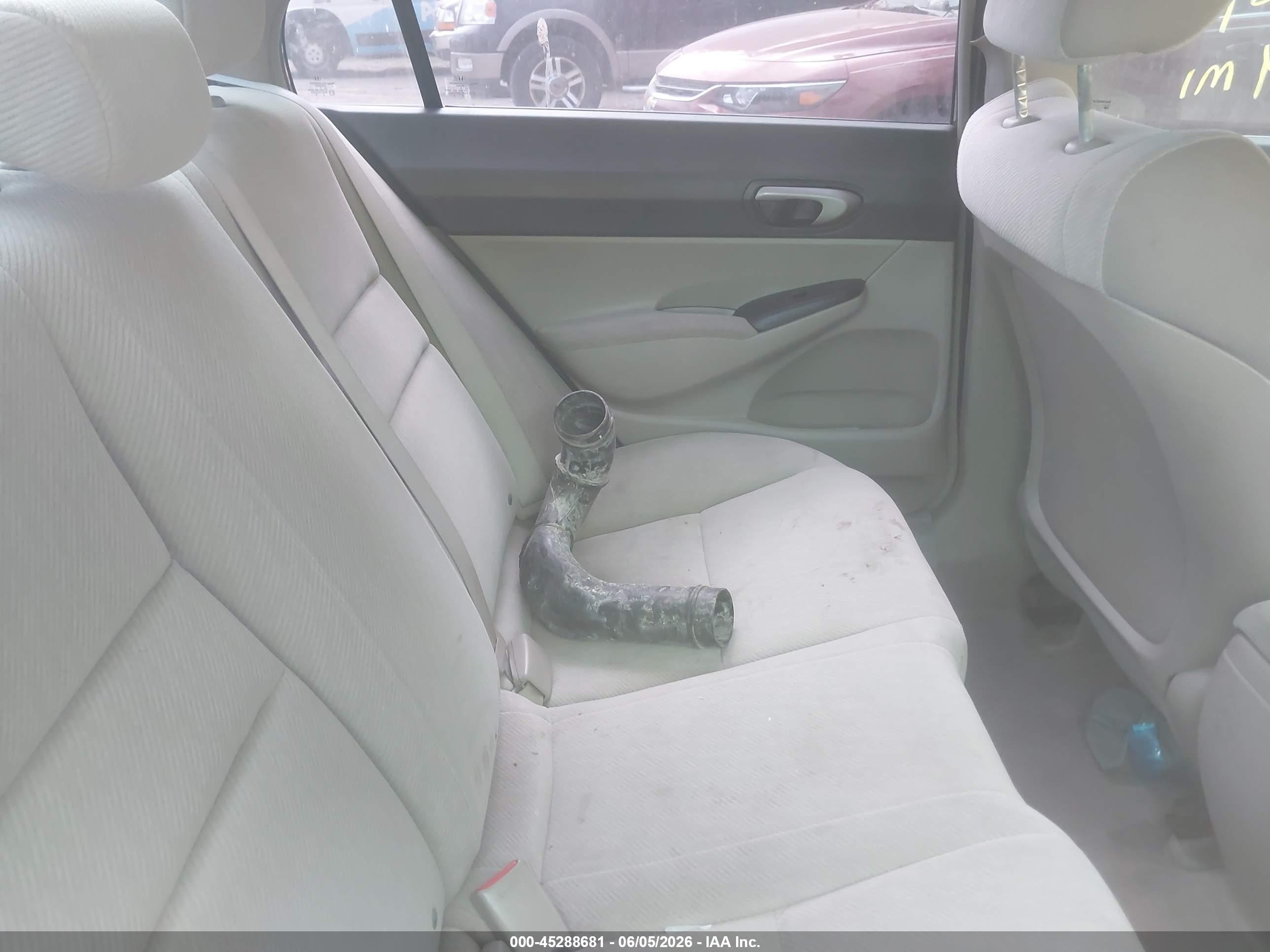 2010 Honda Civic Lx Gray vin: 19XFA1F52AE018623