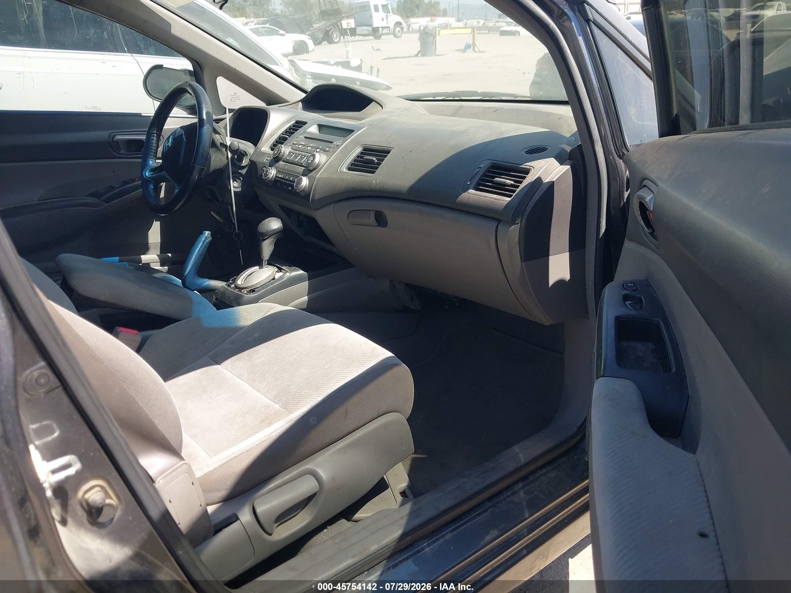 2010 Honda Civic Lx Gray vin: 19XFA1F52AE028391
