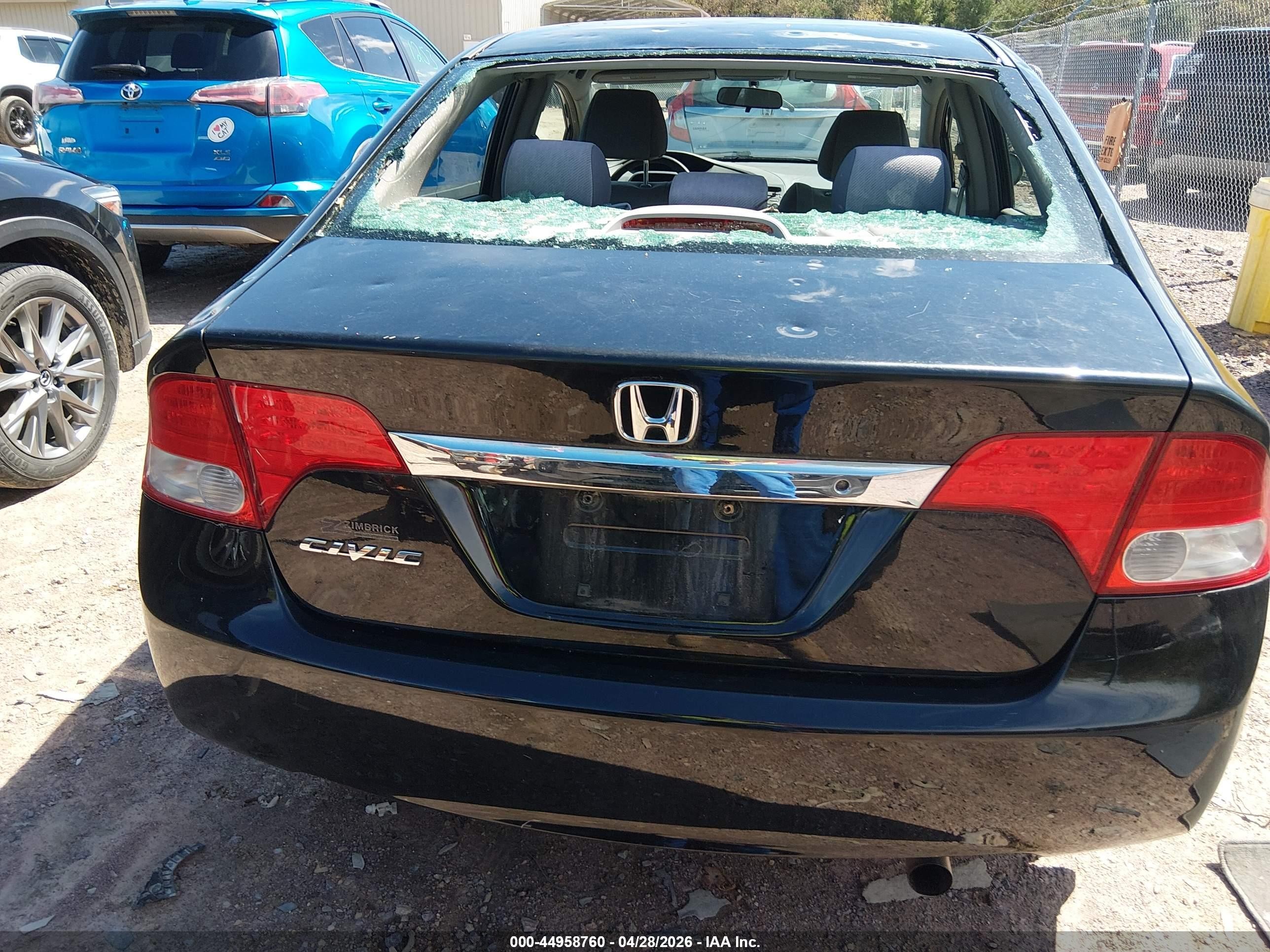 2010 Honda Civic Lx Black vin: 19XFA1F52AE040850