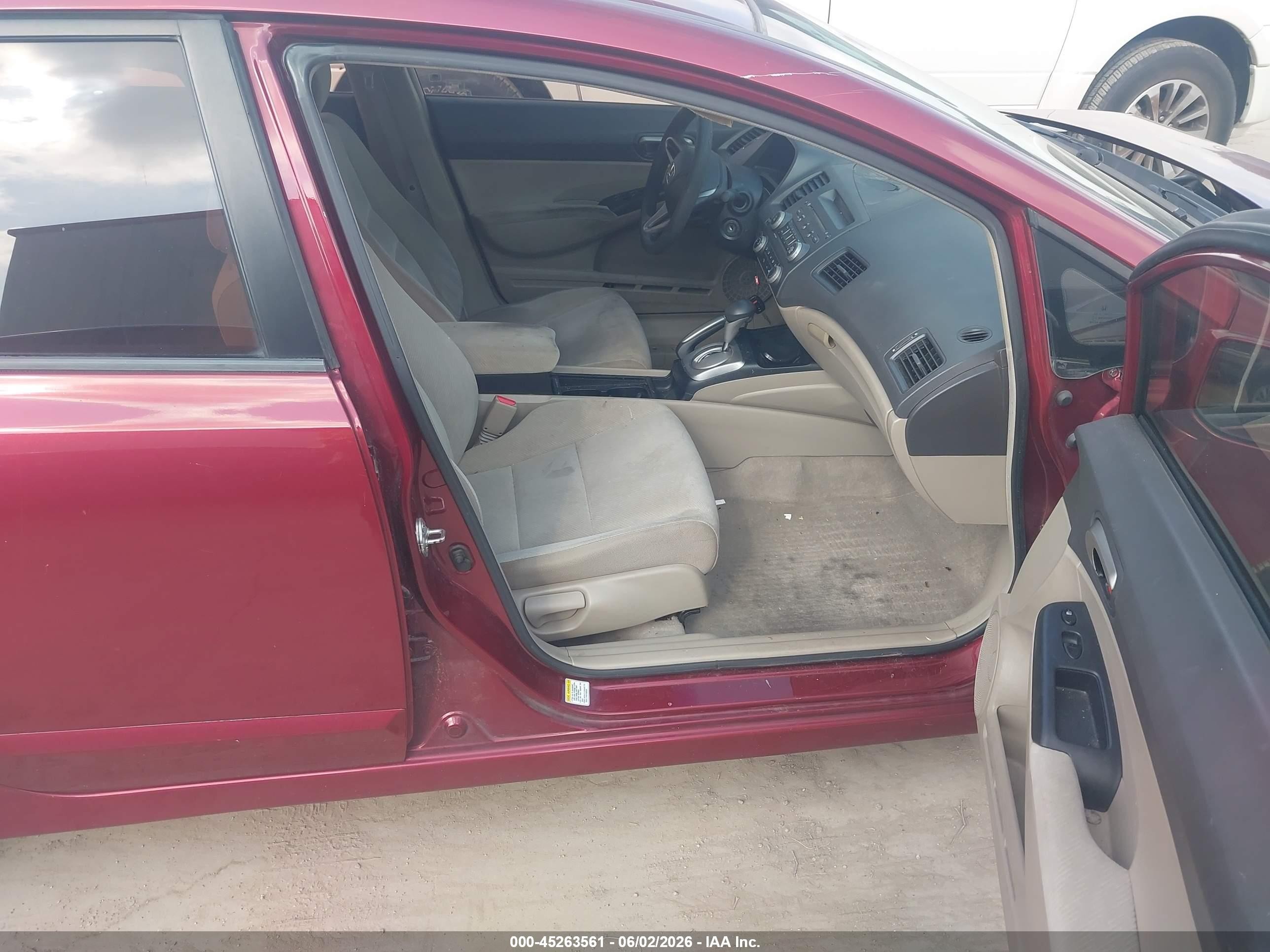 2010 Honda Civic Lx Maroon vin: 19XFA1F52AE057213