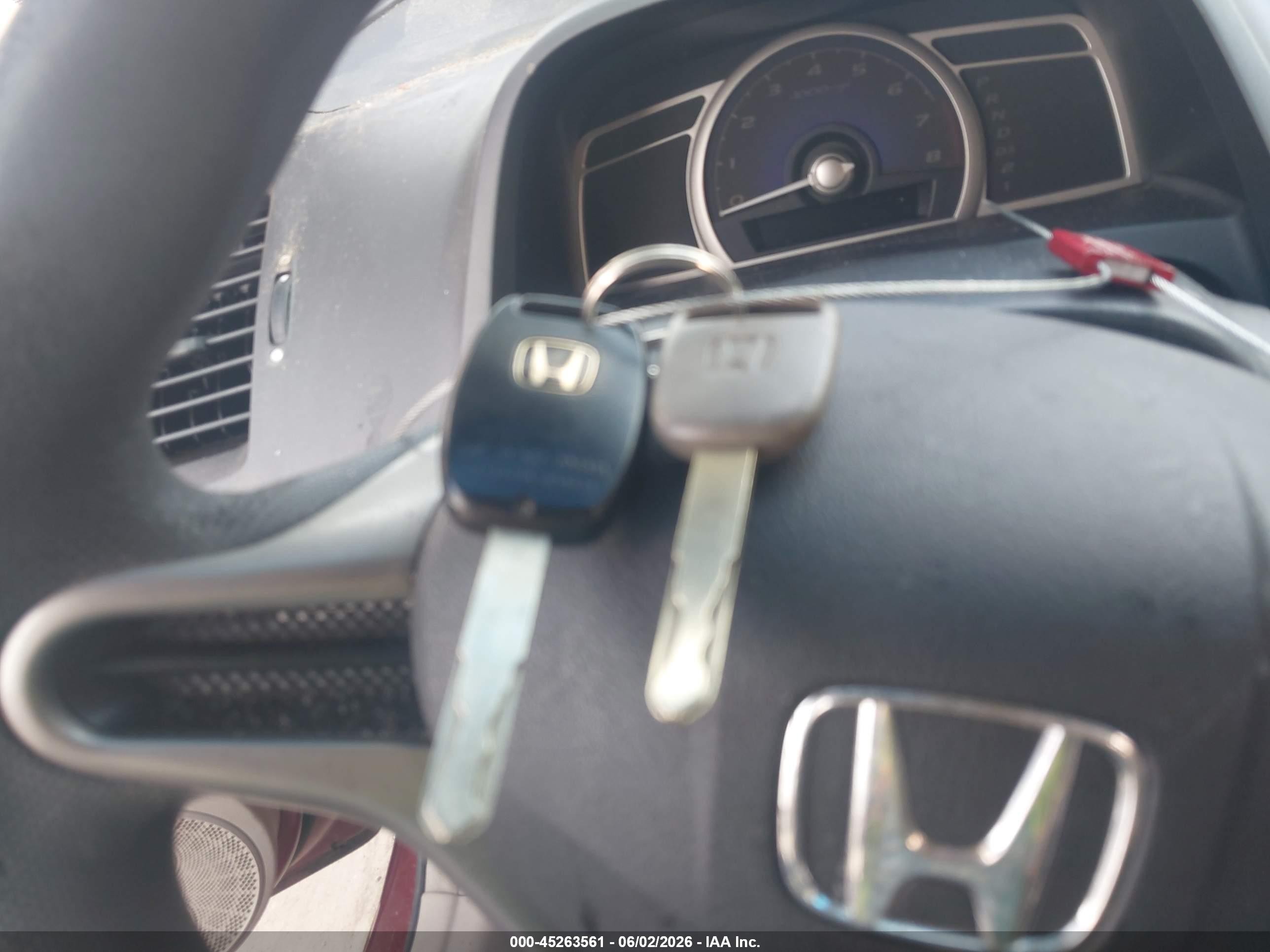 2010 Honda Civic Lx Maroon vin: 19XFA1F52AE057213
