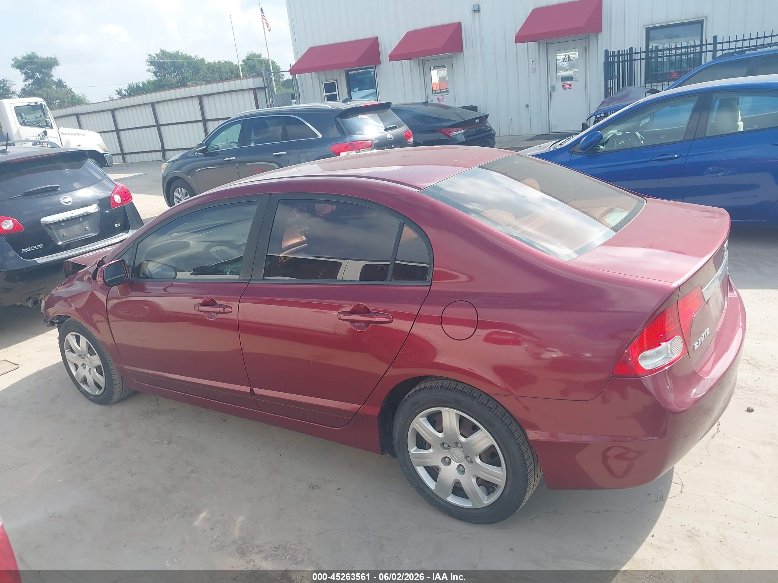 2010 Honda Civic Lx Maroon vin: 19XFA1F52AE057213