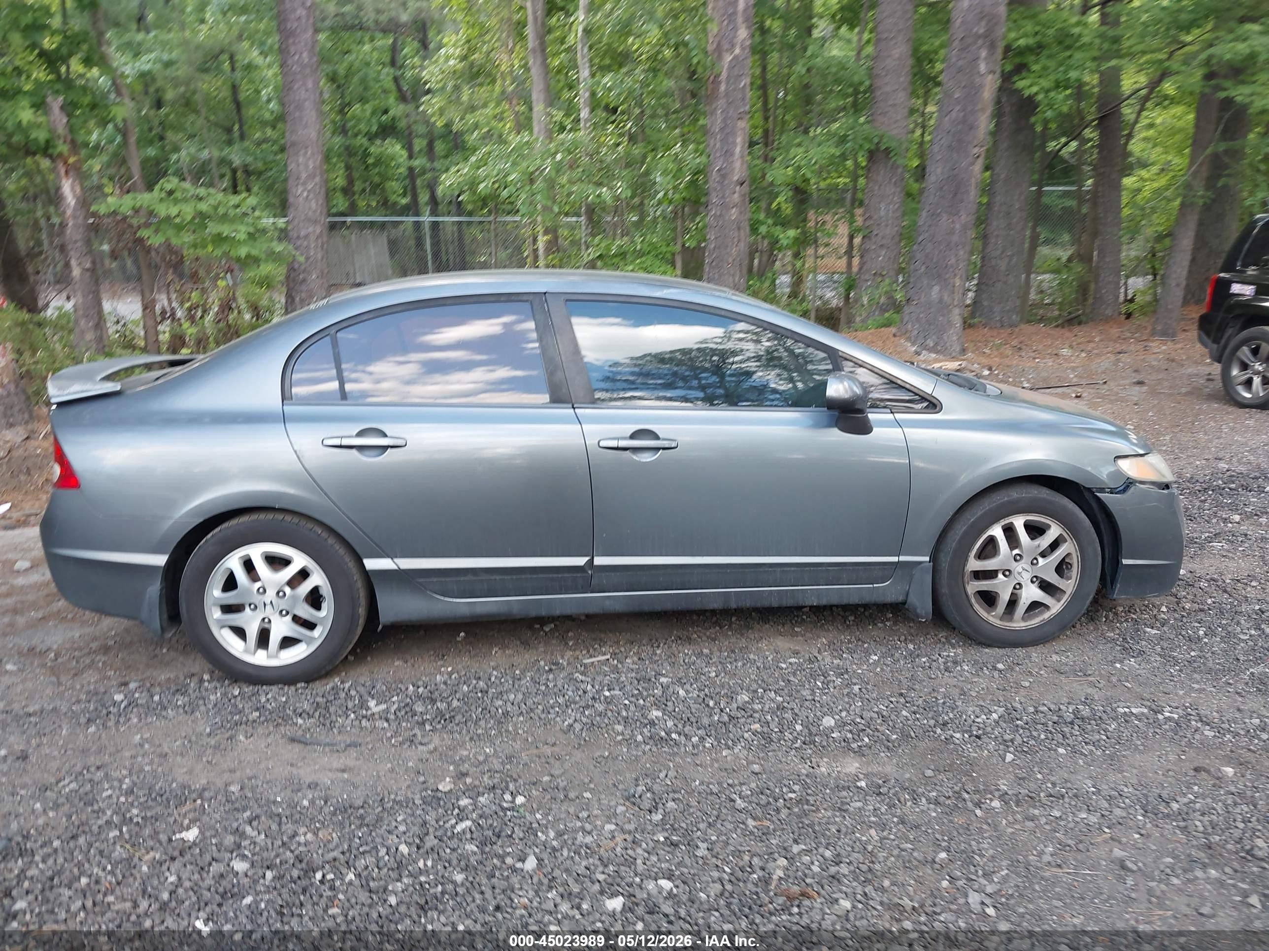 2010 Honda Civic Lx Серый vin: 19XFA1F52AE057633