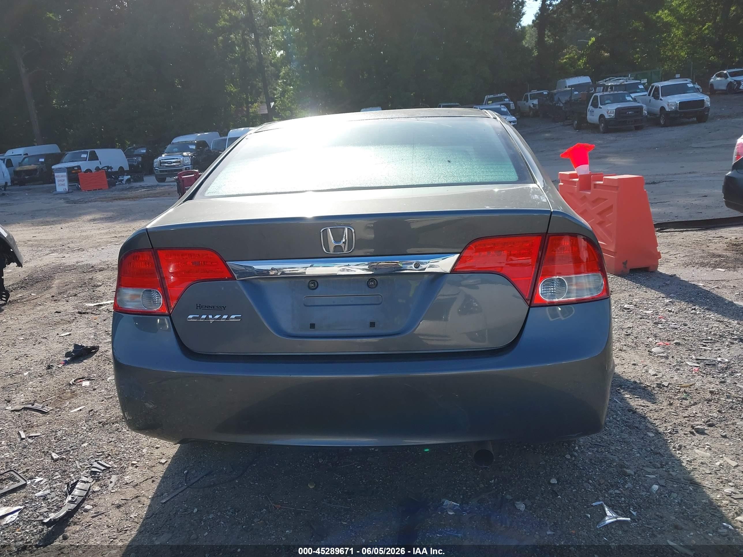 2011 Honda Civic Lx Gray vin: 19XFA1F52BE049162
