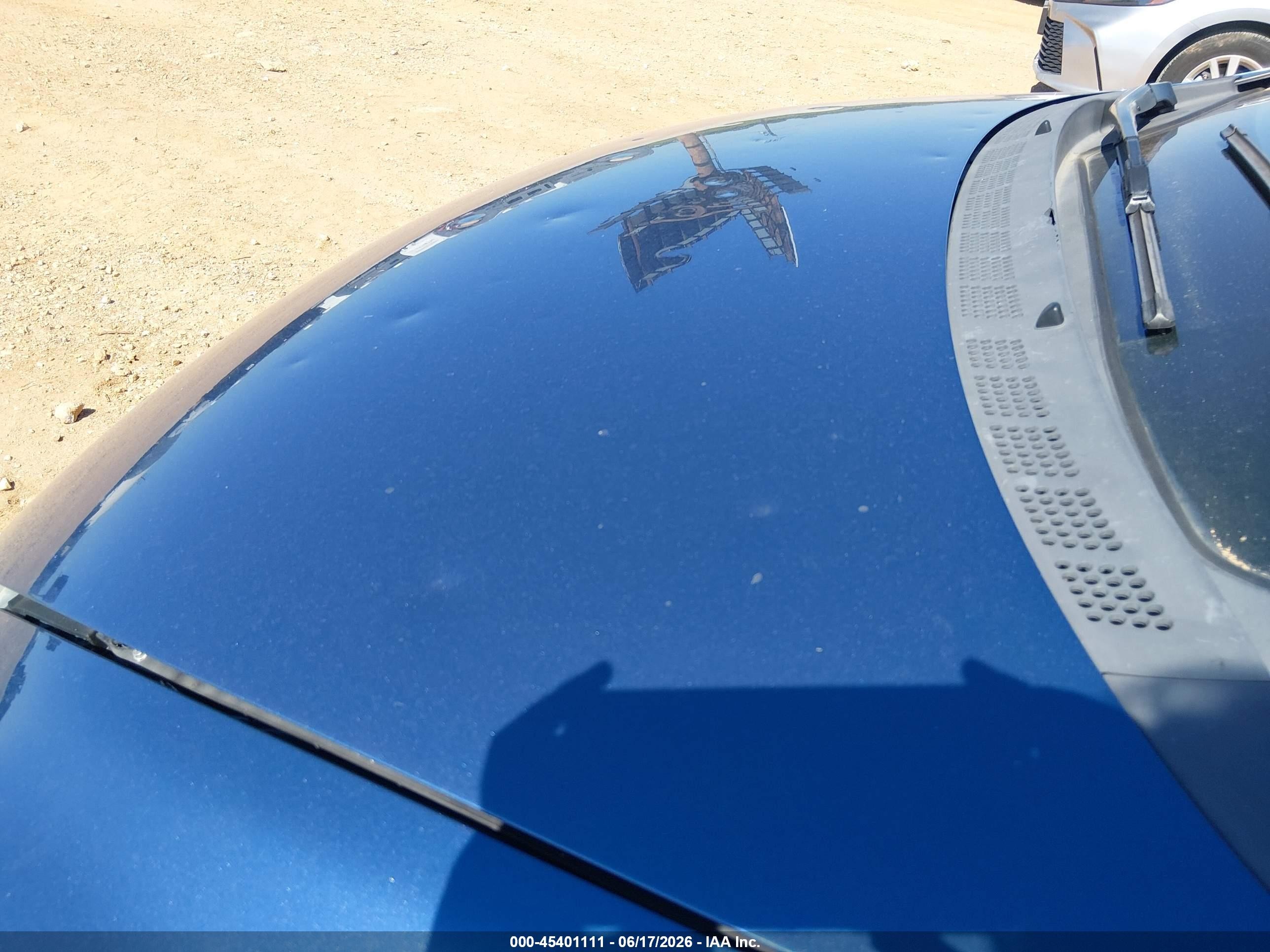 2010 Honda Civic Lx Blue vin: 19XFA1F53AE007890