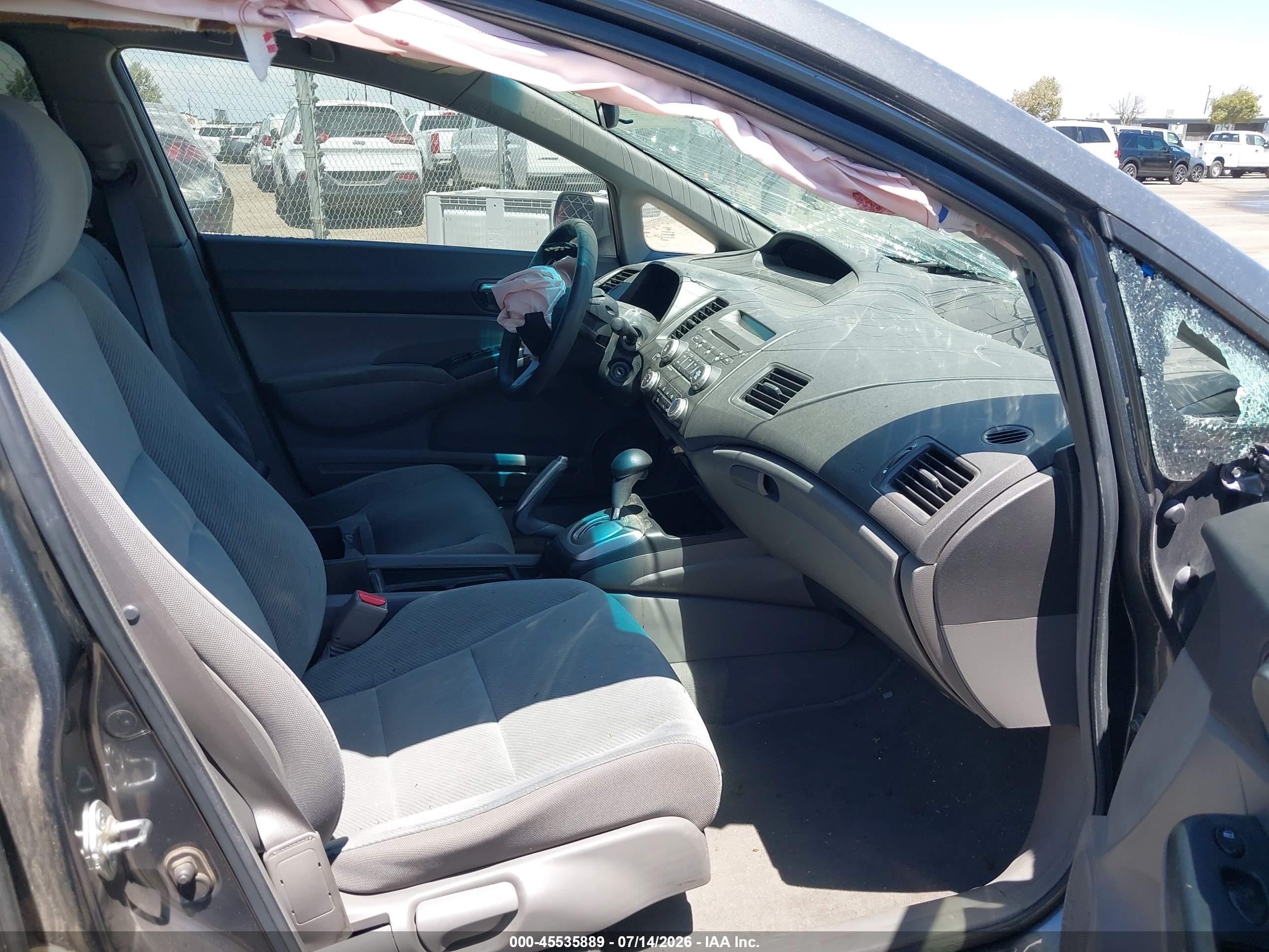 2010 Honda Civic Lx Gray vin: 19XFA1F53AE037617