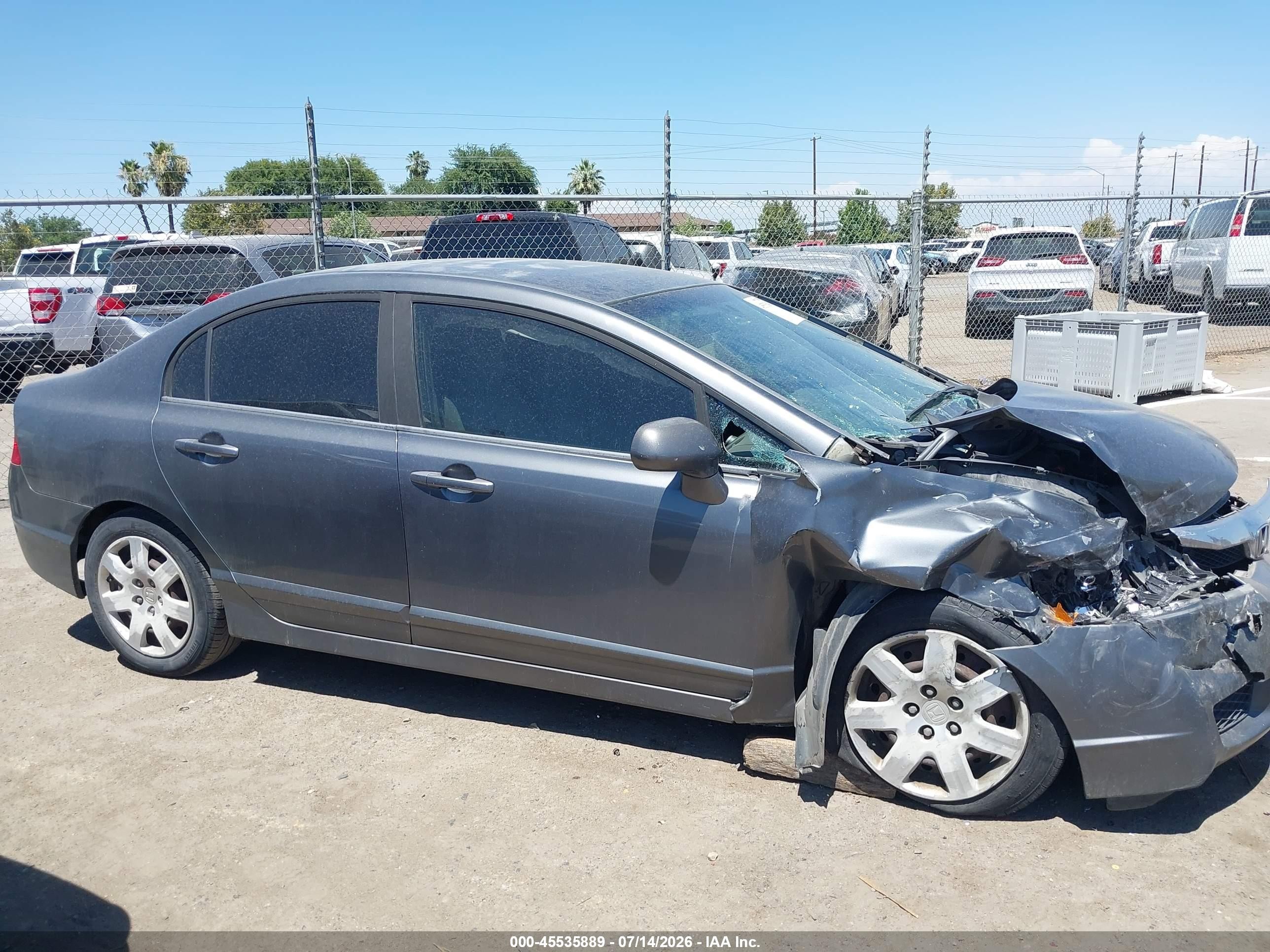 2010 Honda Civic Lx Gray vin: 19XFA1F53AE037617