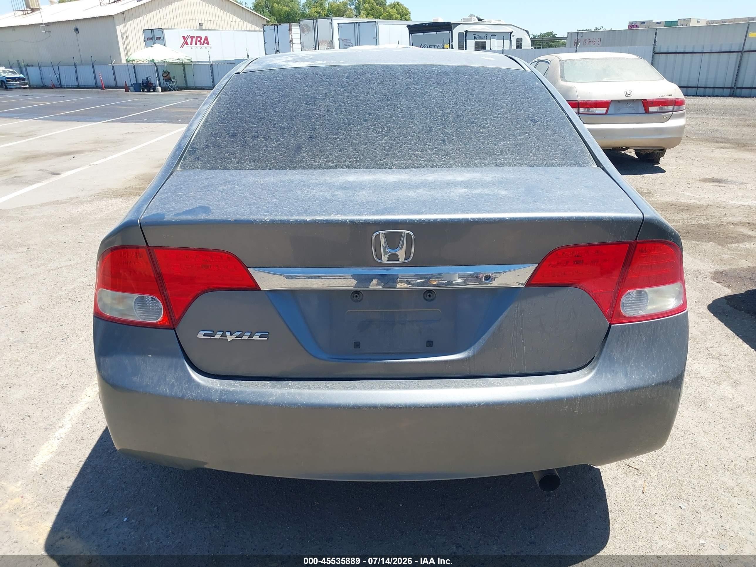 2010 Honda Civic Lx Gray vin: 19XFA1F53AE037617