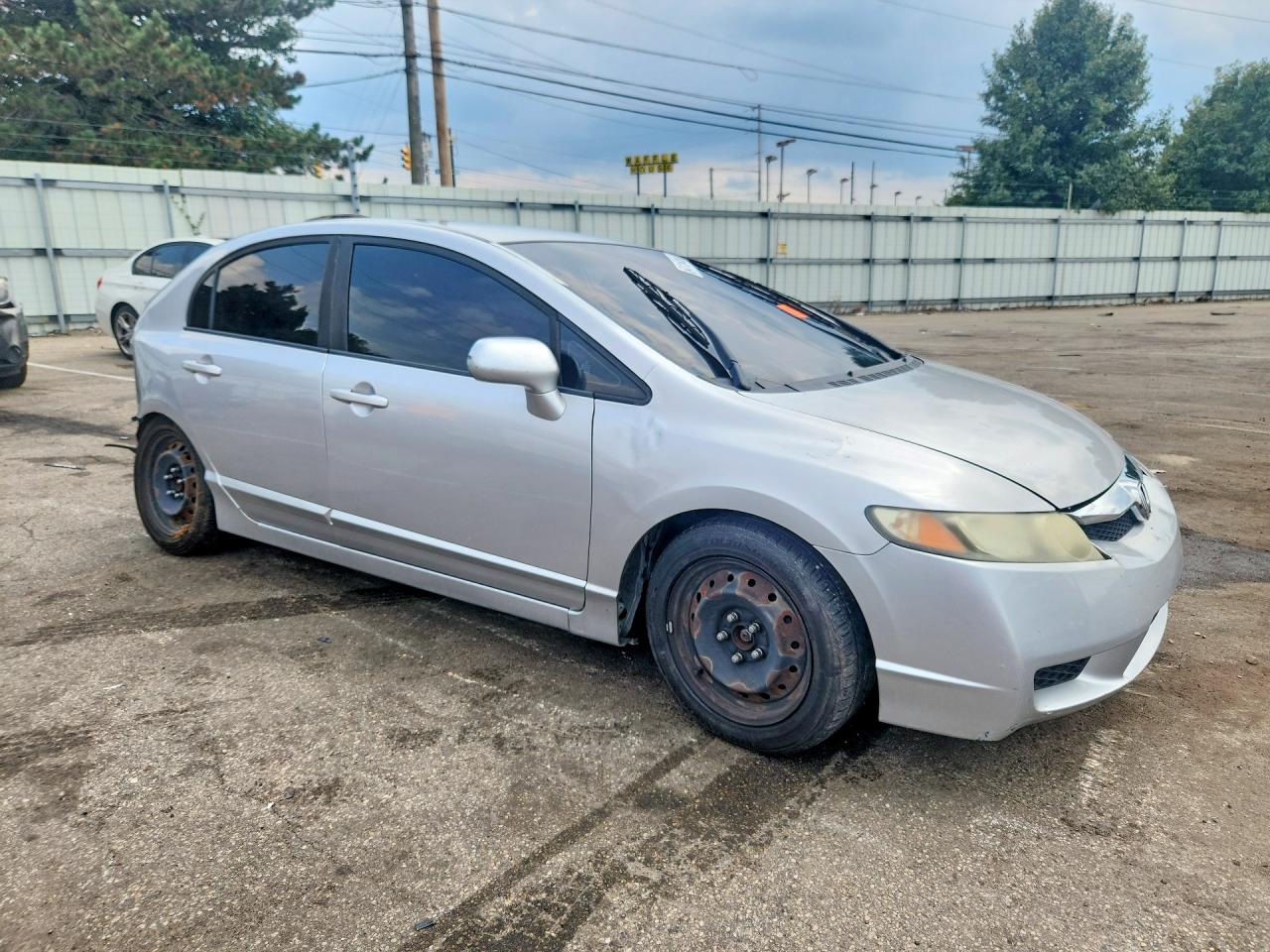 2011 Honda Civic Lx Silver vin: 19XFA1F53BE025128