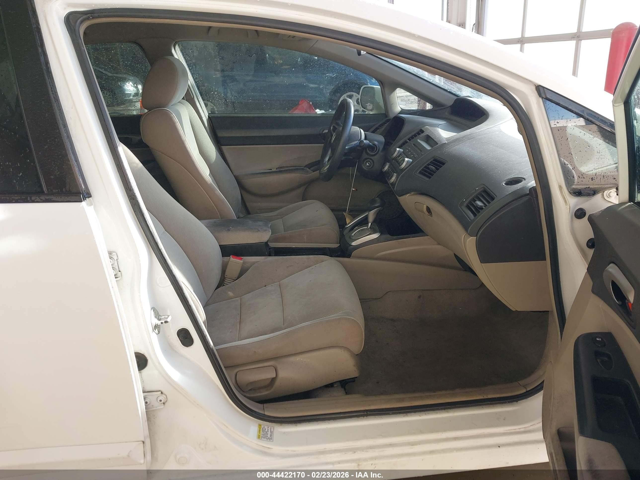 2011 Honda Civic Lx White vin: 19XFA1F53BE037831