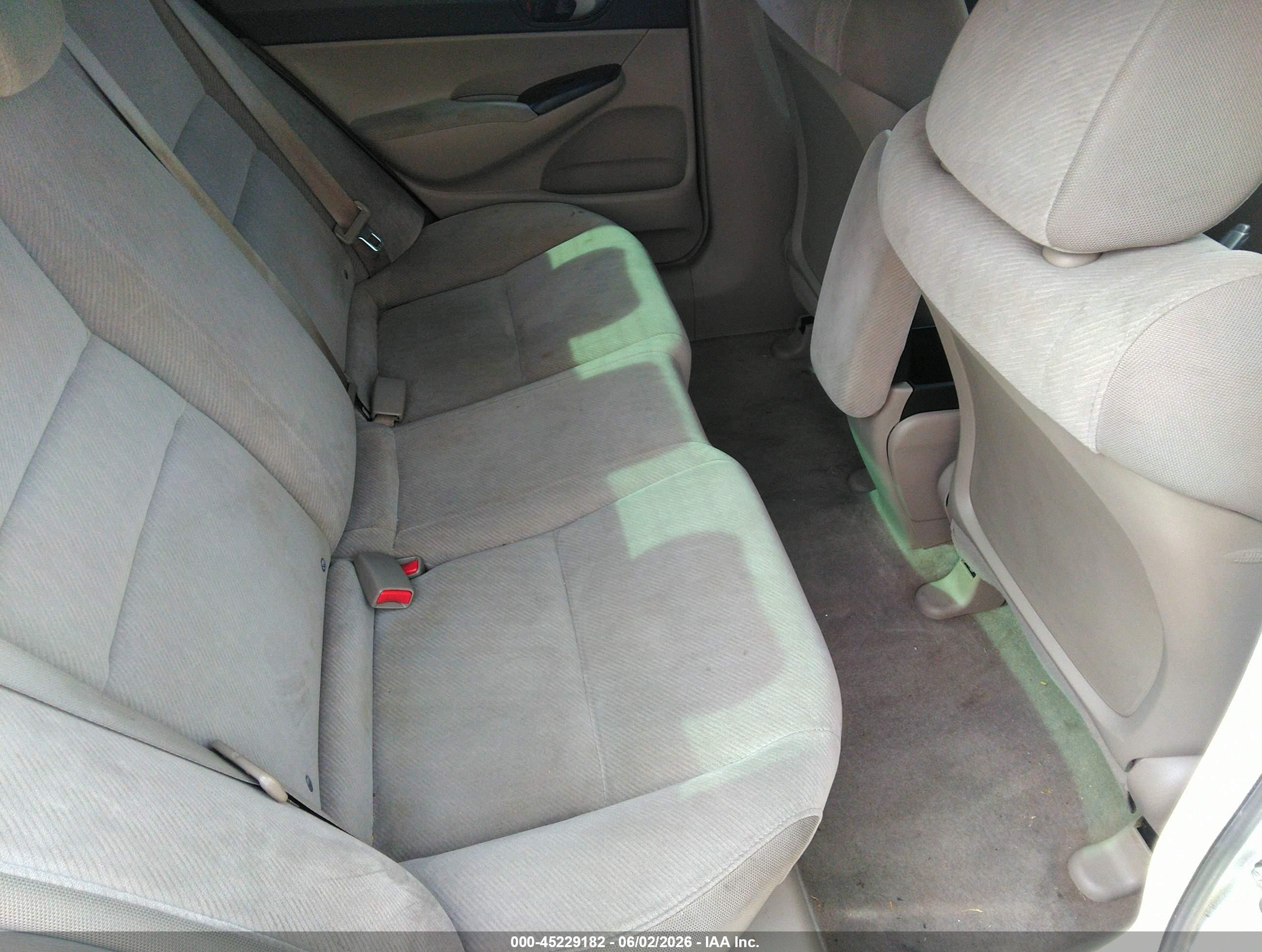 2010 Honda Civic Lx White vin: 19XFA1F54AE030854