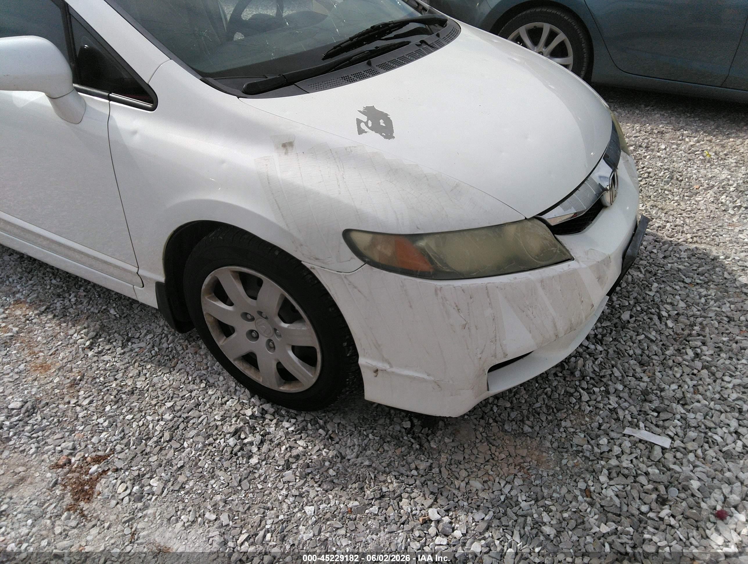2010 Honda Civic Lx White vin: 19XFA1F54AE030854